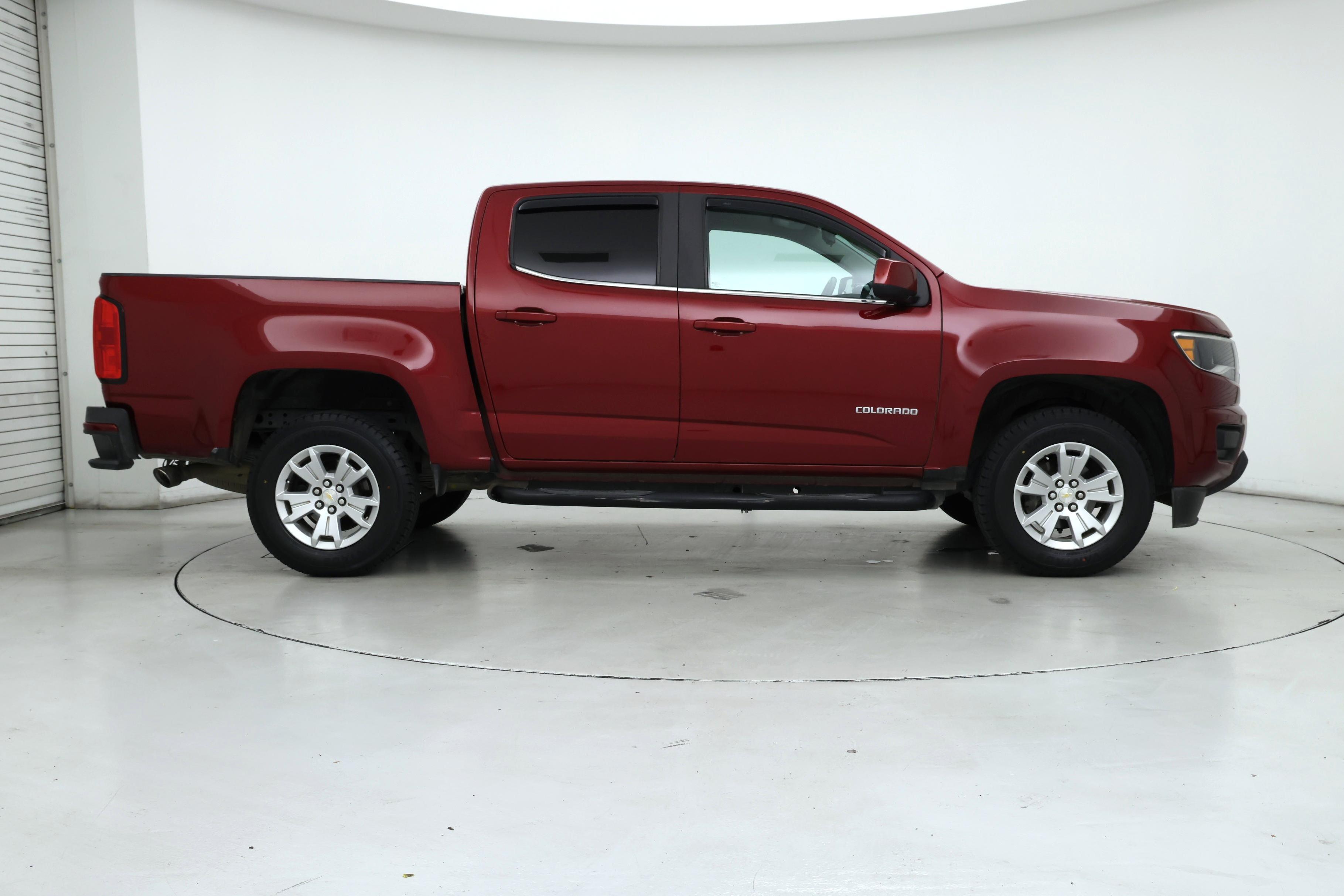 Thumbnail: 2019 Chevrolet Colorado - 7