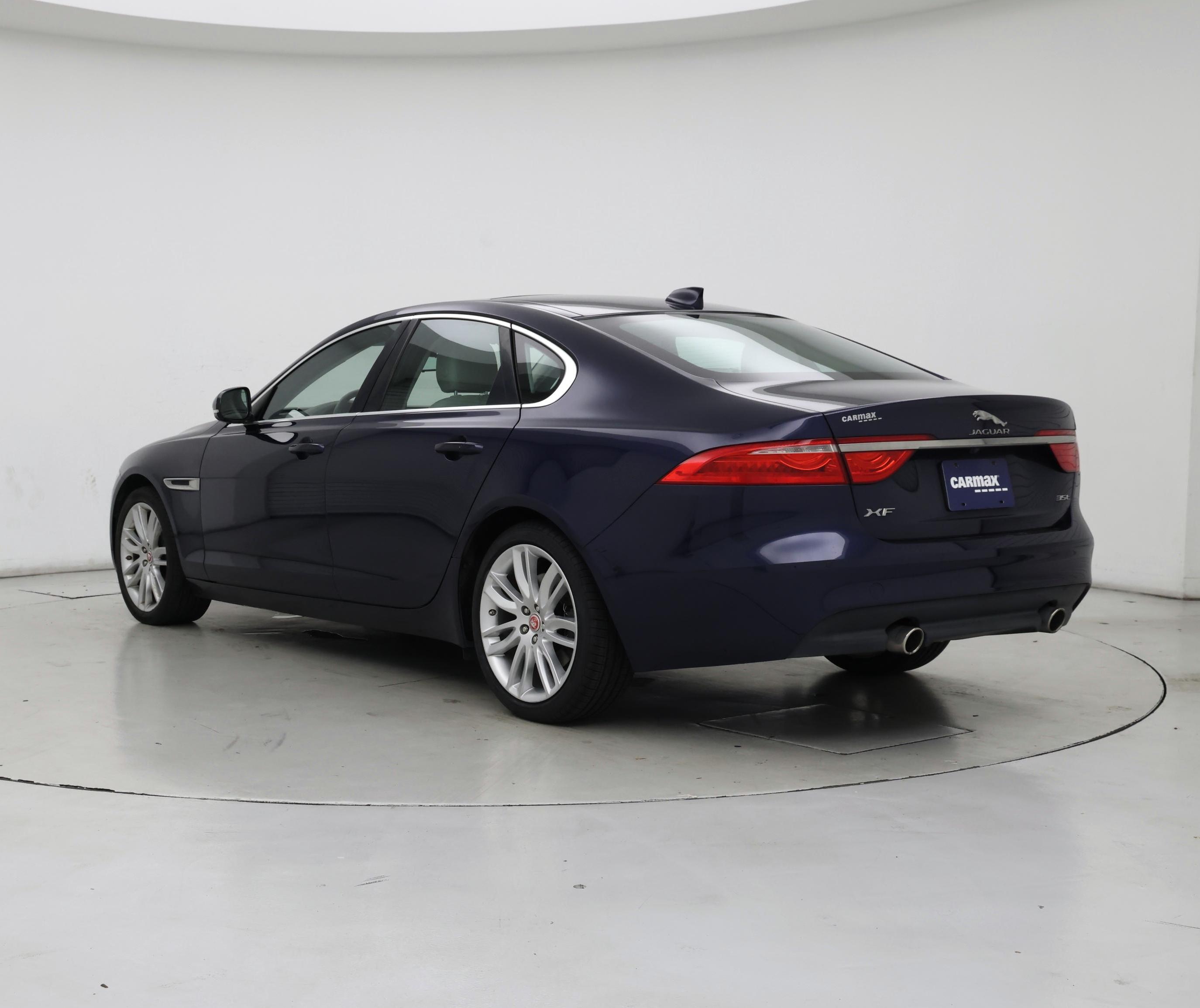 Thumbnail: 2016 Jaguar XF - 2