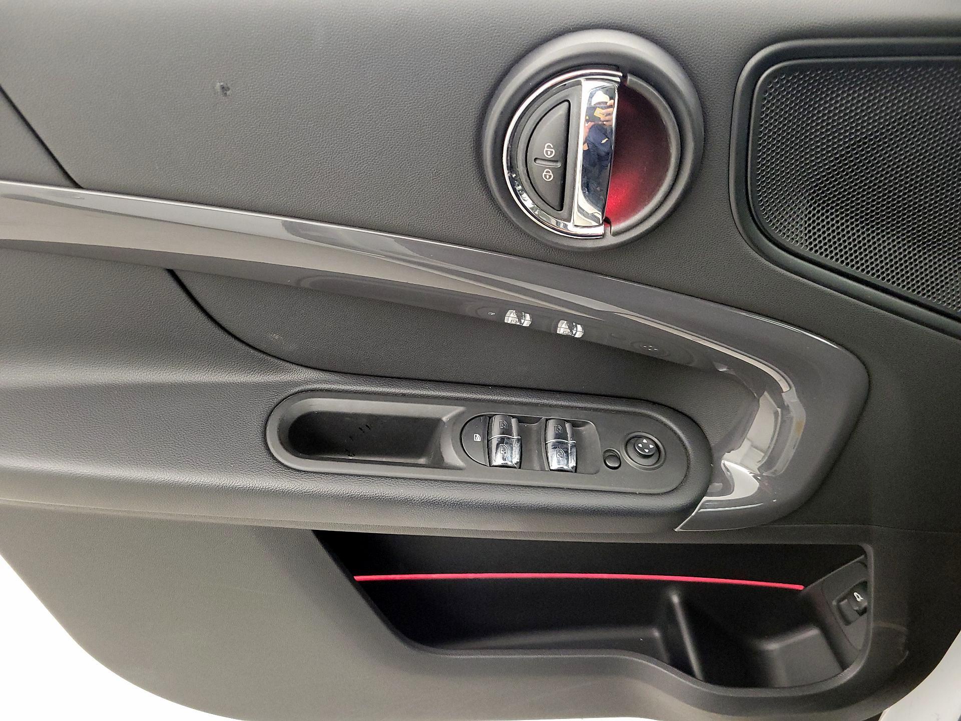 Thumbnail: 2018 MINI Cooper Countryman - 12
