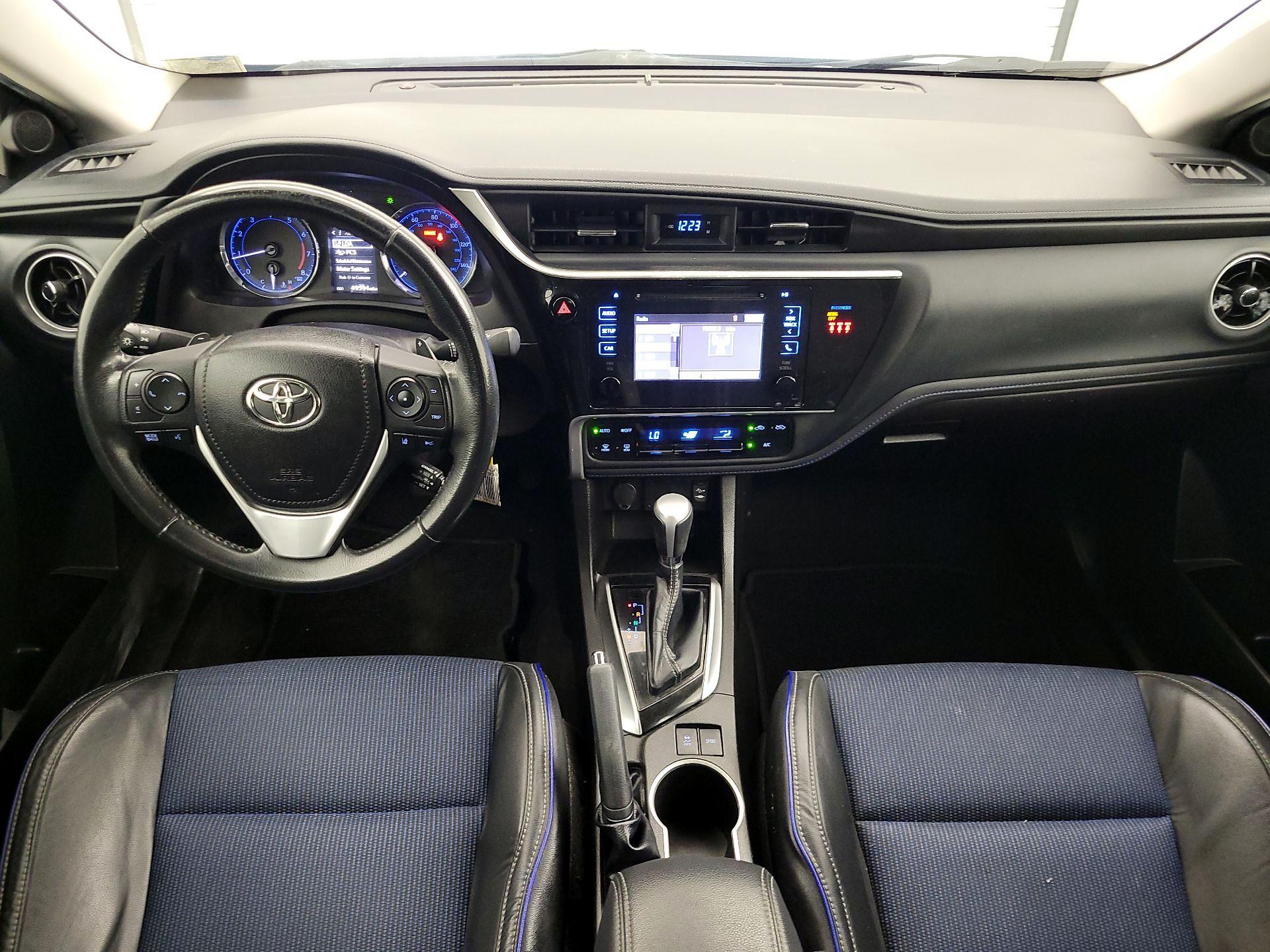Thumbnail: 2019 Toyota Corolla - 9