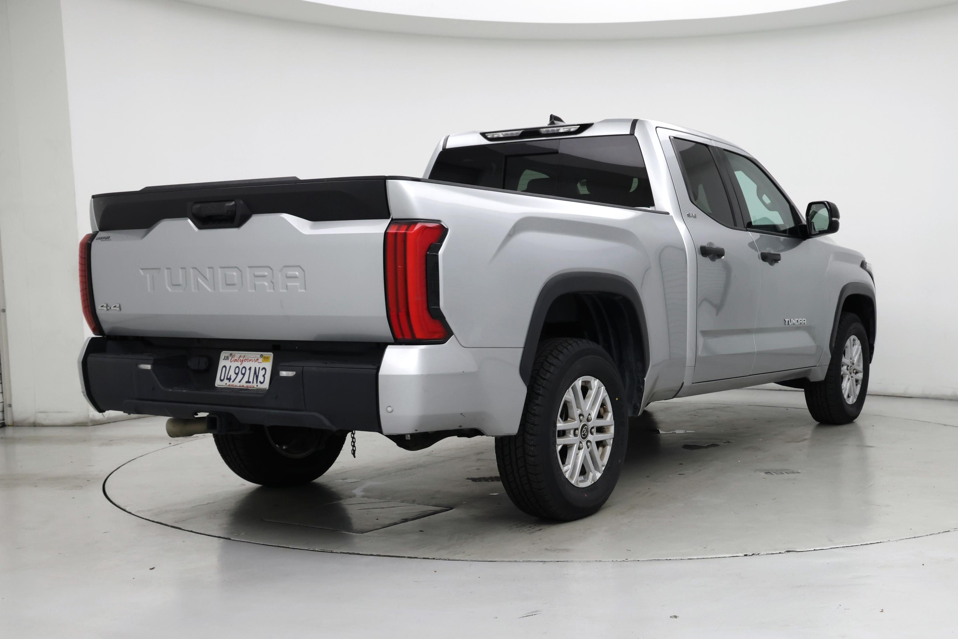 Thumbnail: 2022 Toyota Tundra - 8