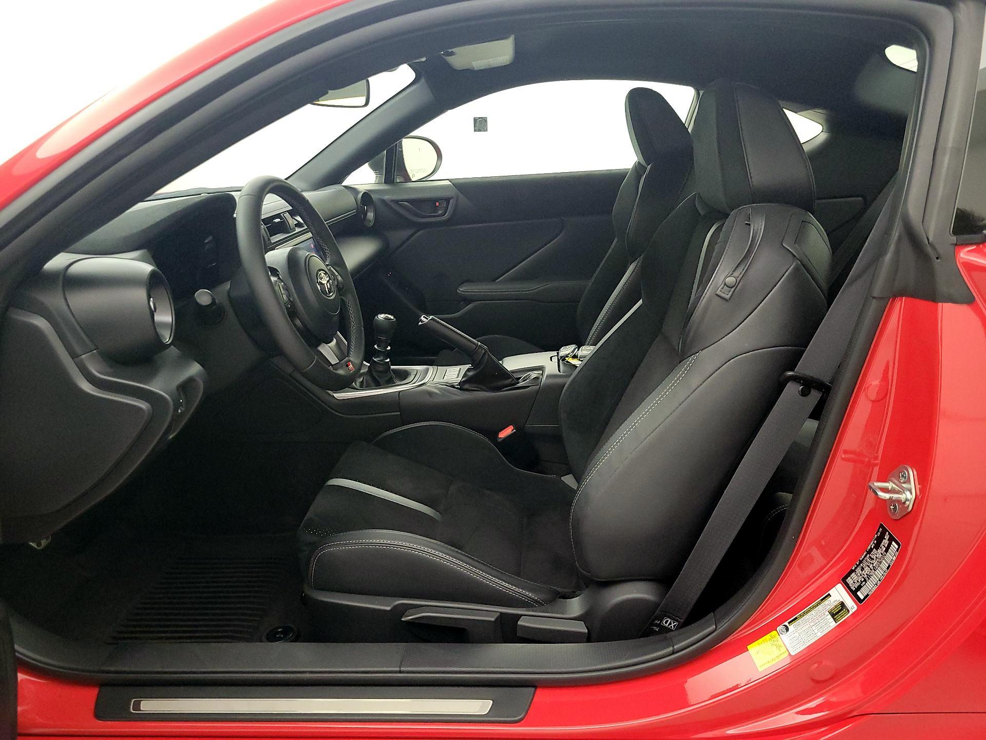 Thumbnail: 2024 Toyota GR86 - 11