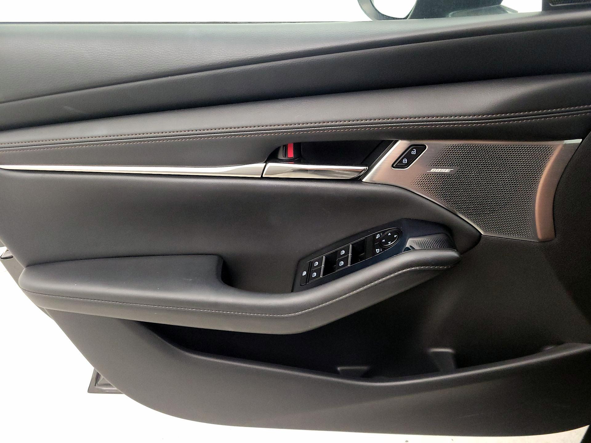 Thumbnail: 2020 Mazda Mazda3 - 12