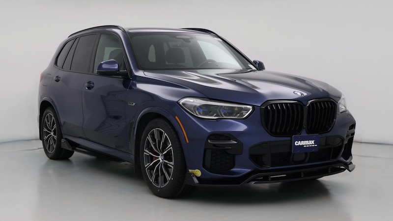 2022 BMW X5 xDrive45e Hero Image