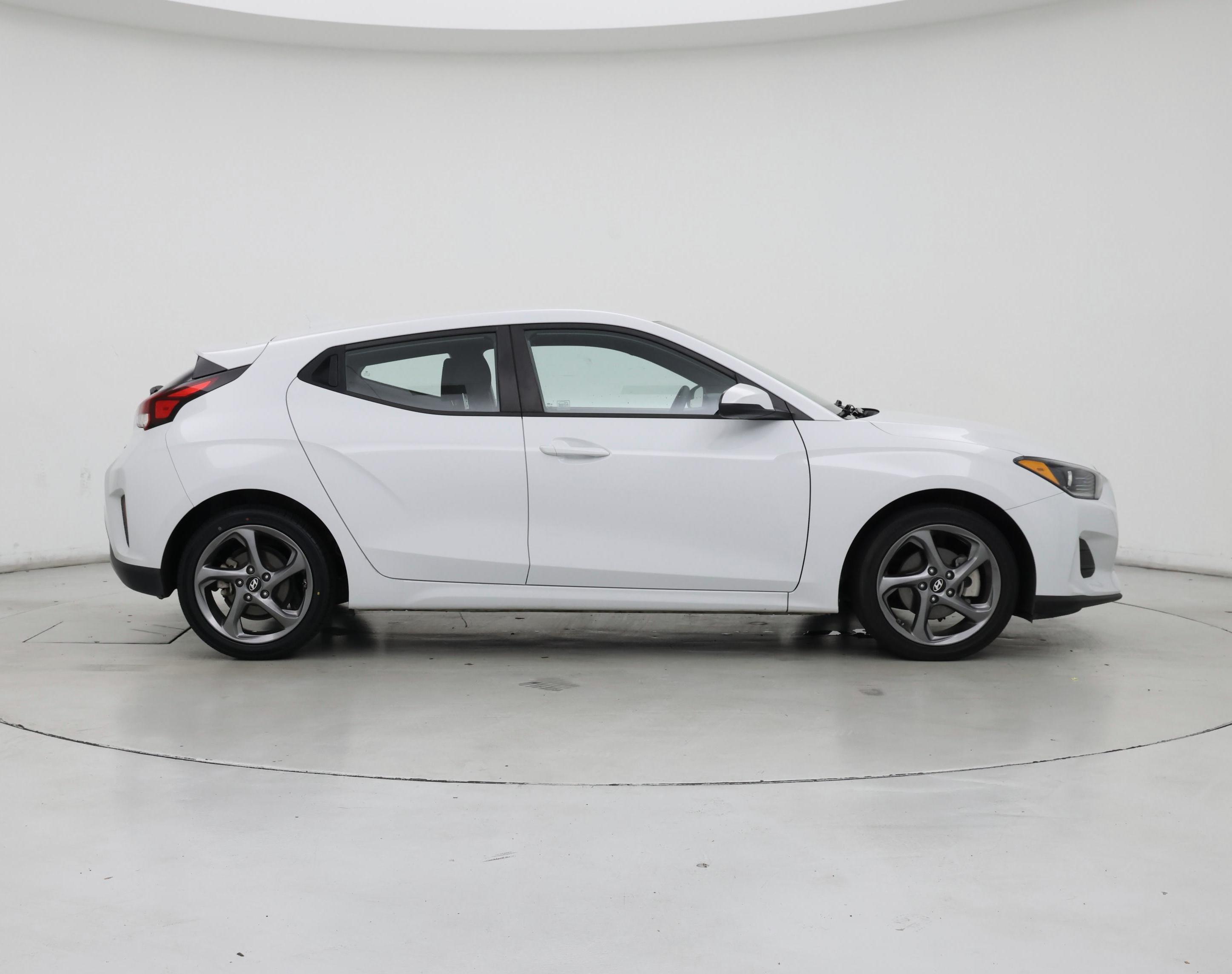 Thumbnail: 2020 Hyundai Veloster - 7
