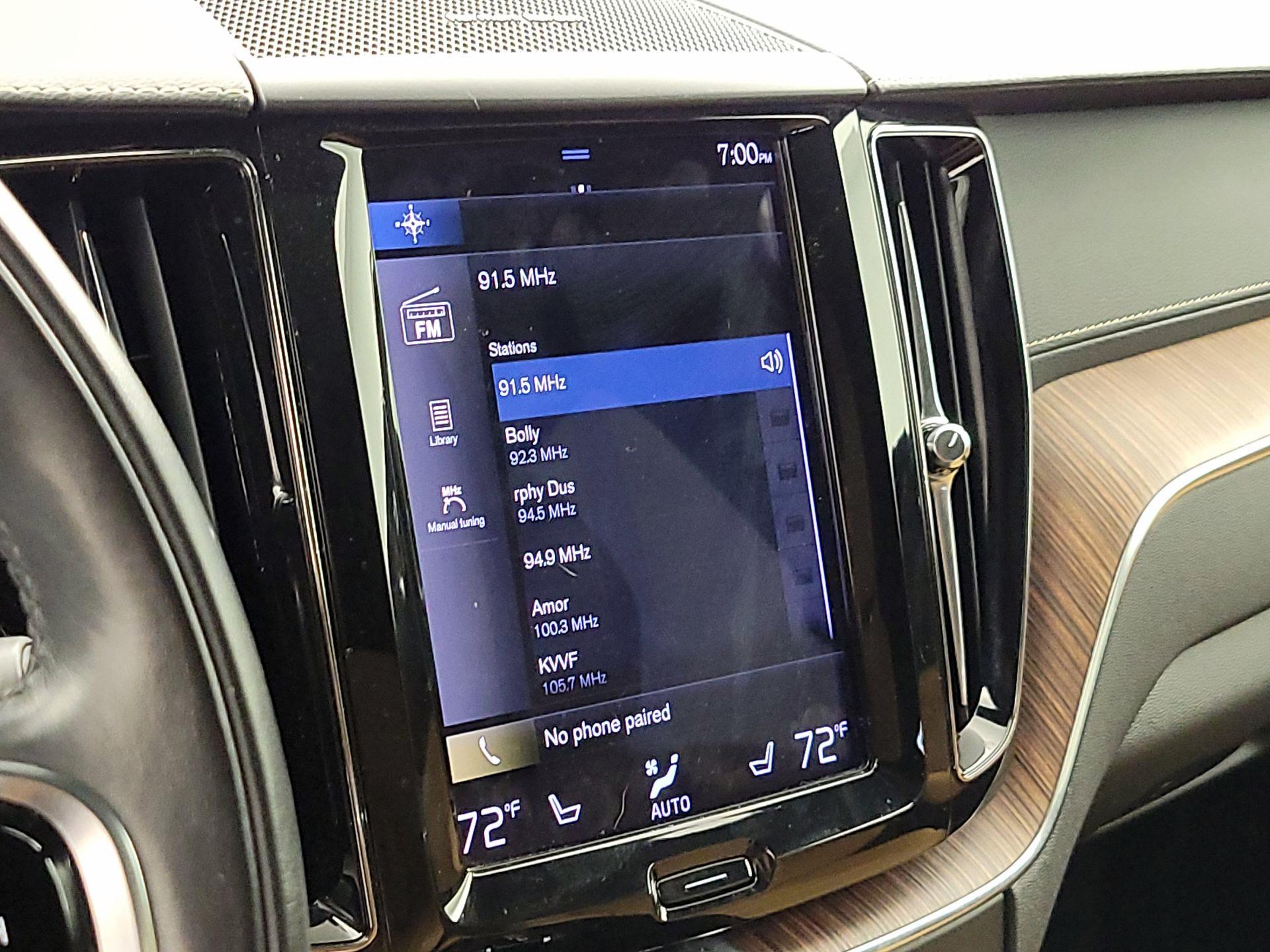 Thumbnail: 2021 Volvo XC60 - 16