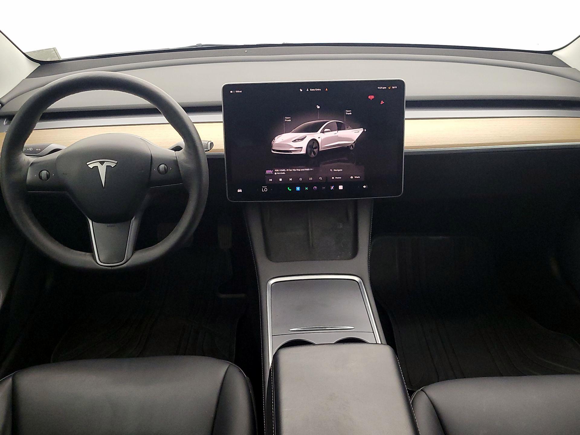 Thumbnail: 2022 Tesla Model 3 - 9