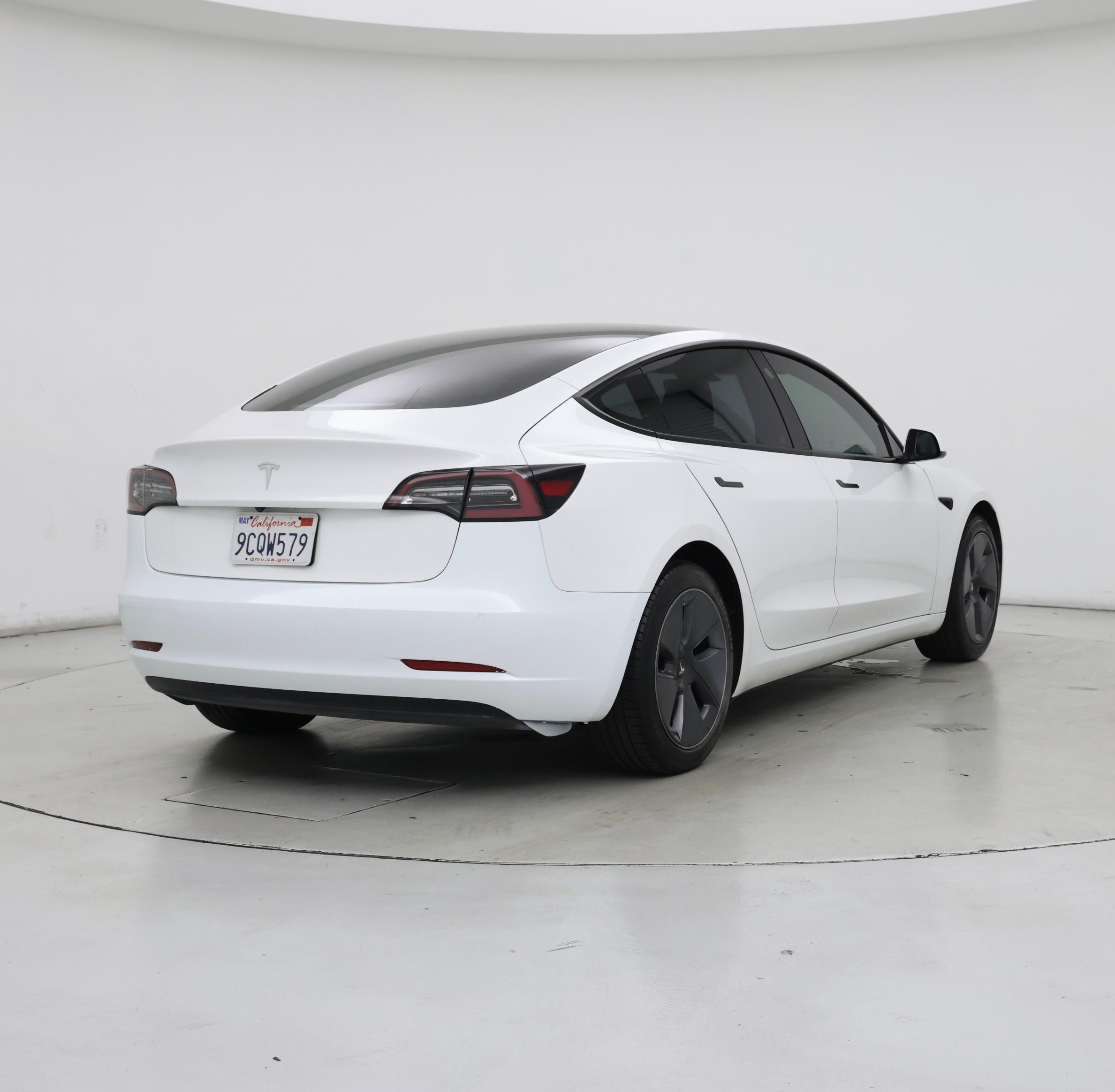 Thumbnail: 2022 Tesla Model 3 - 8
