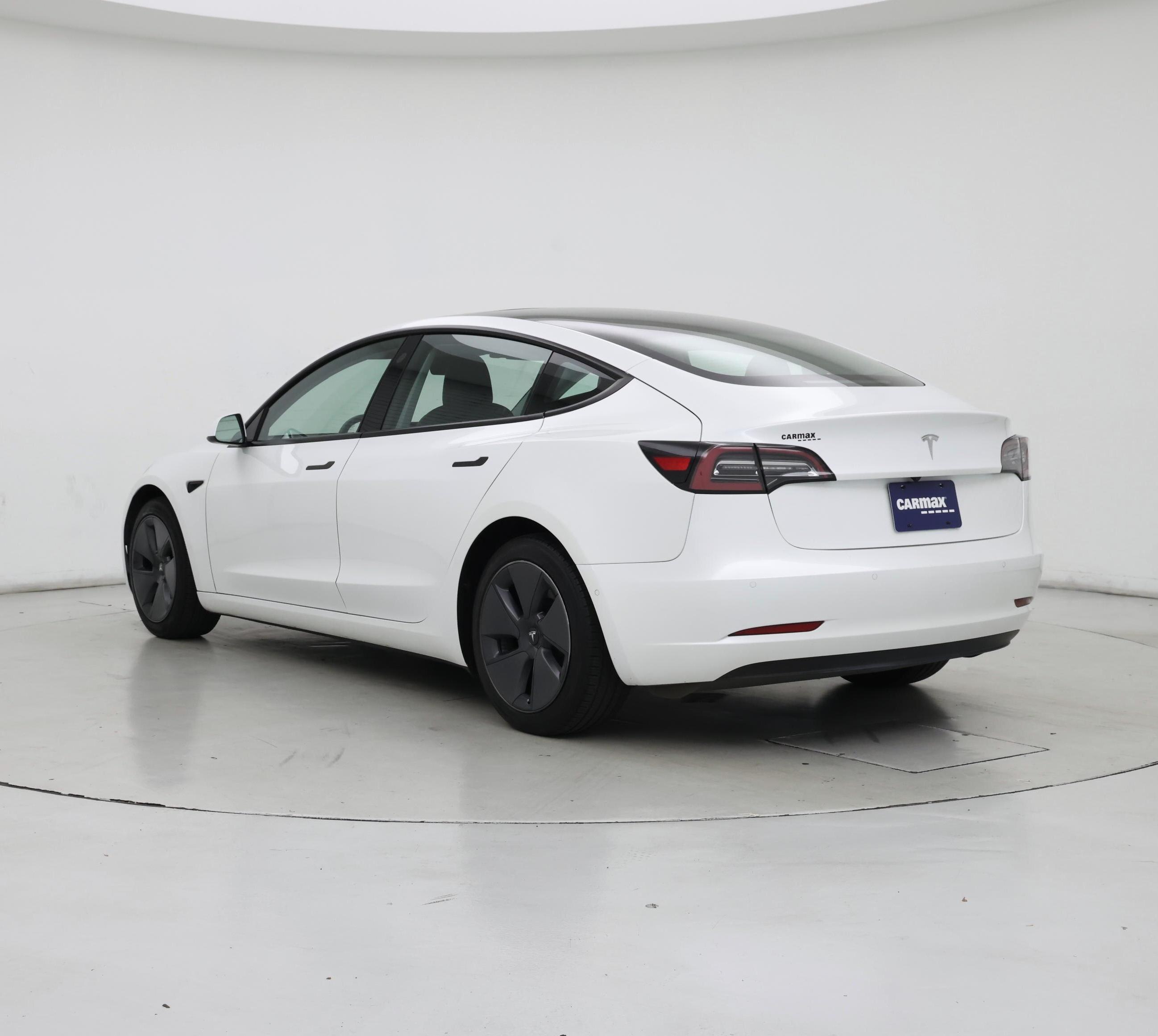 Thumbnail: 2022 Tesla Model 3 - 2