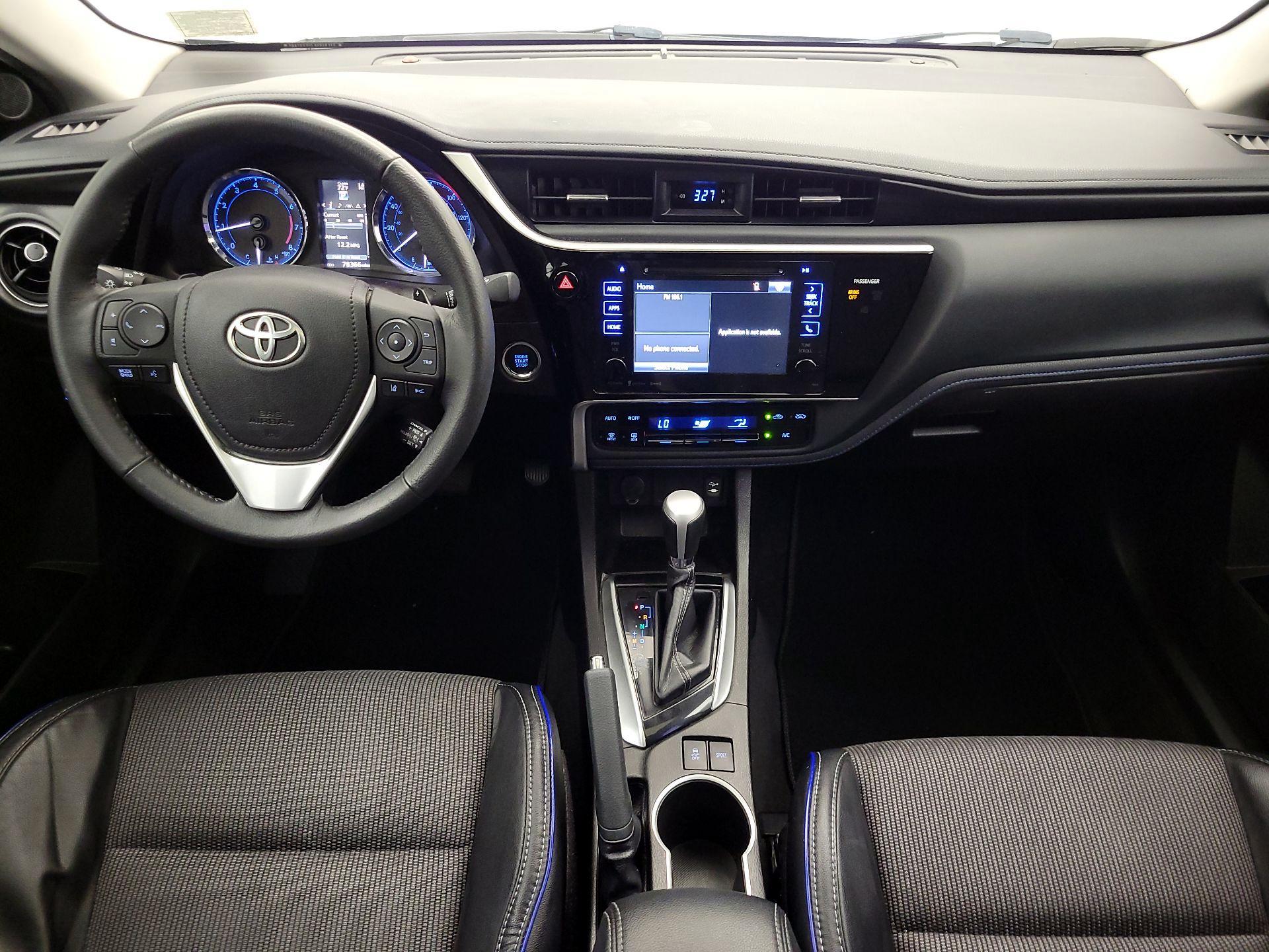 Thumbnail: 2017 Toyota Corolla - 9