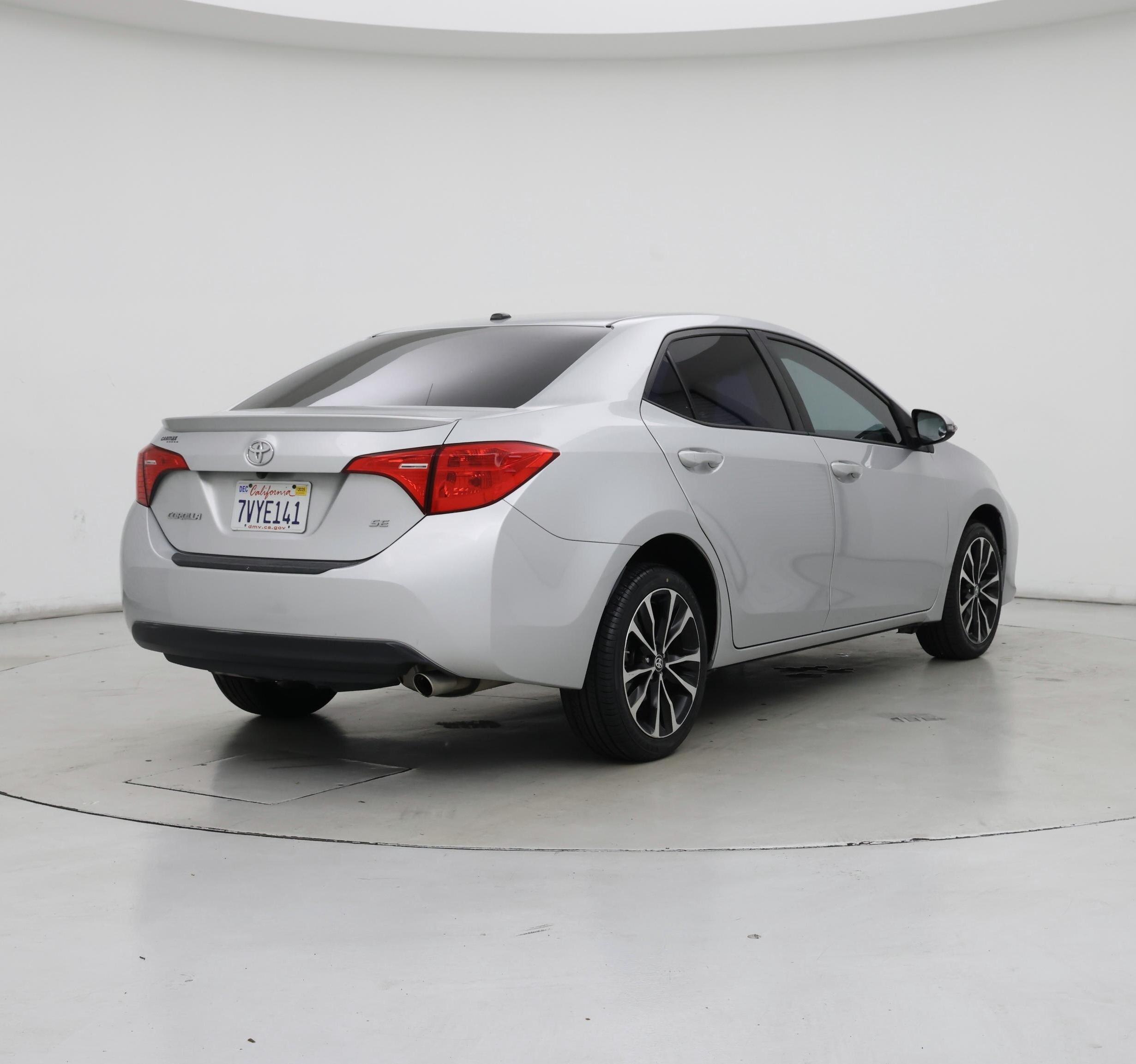 Thumbnail: 2017 Toyota Corolla - 8