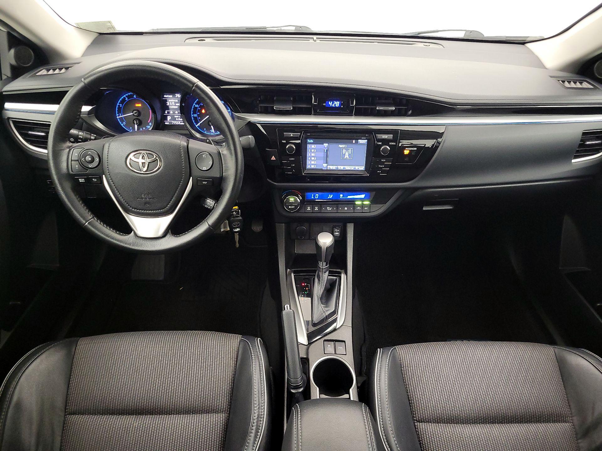 Thumbnail: 2015 Toyota Corolla - 9