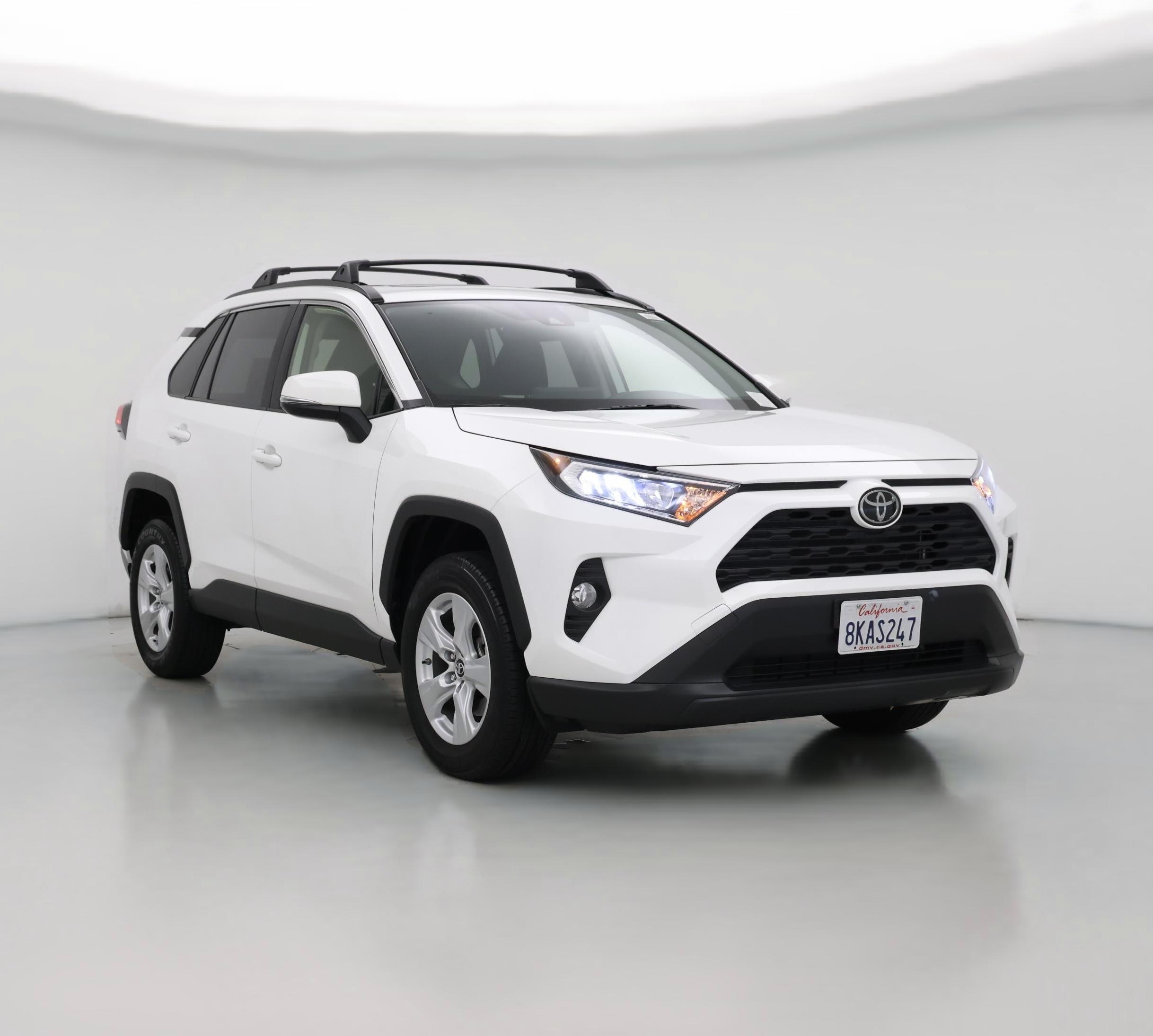 Thumbnail: 2019 Toyota RAV4 - 1