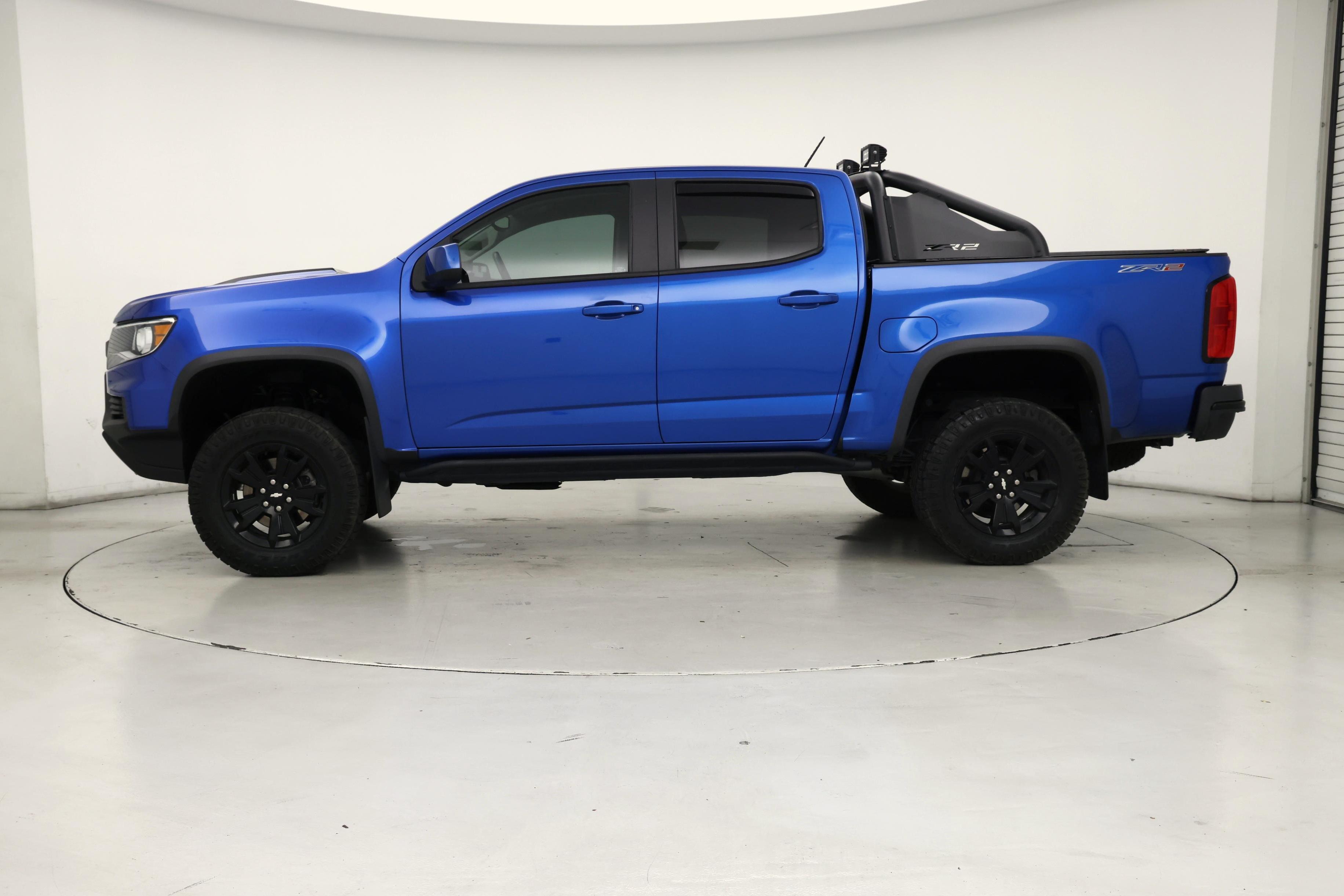 Thumbnail: 2021 Chevrolet Colorado - 3