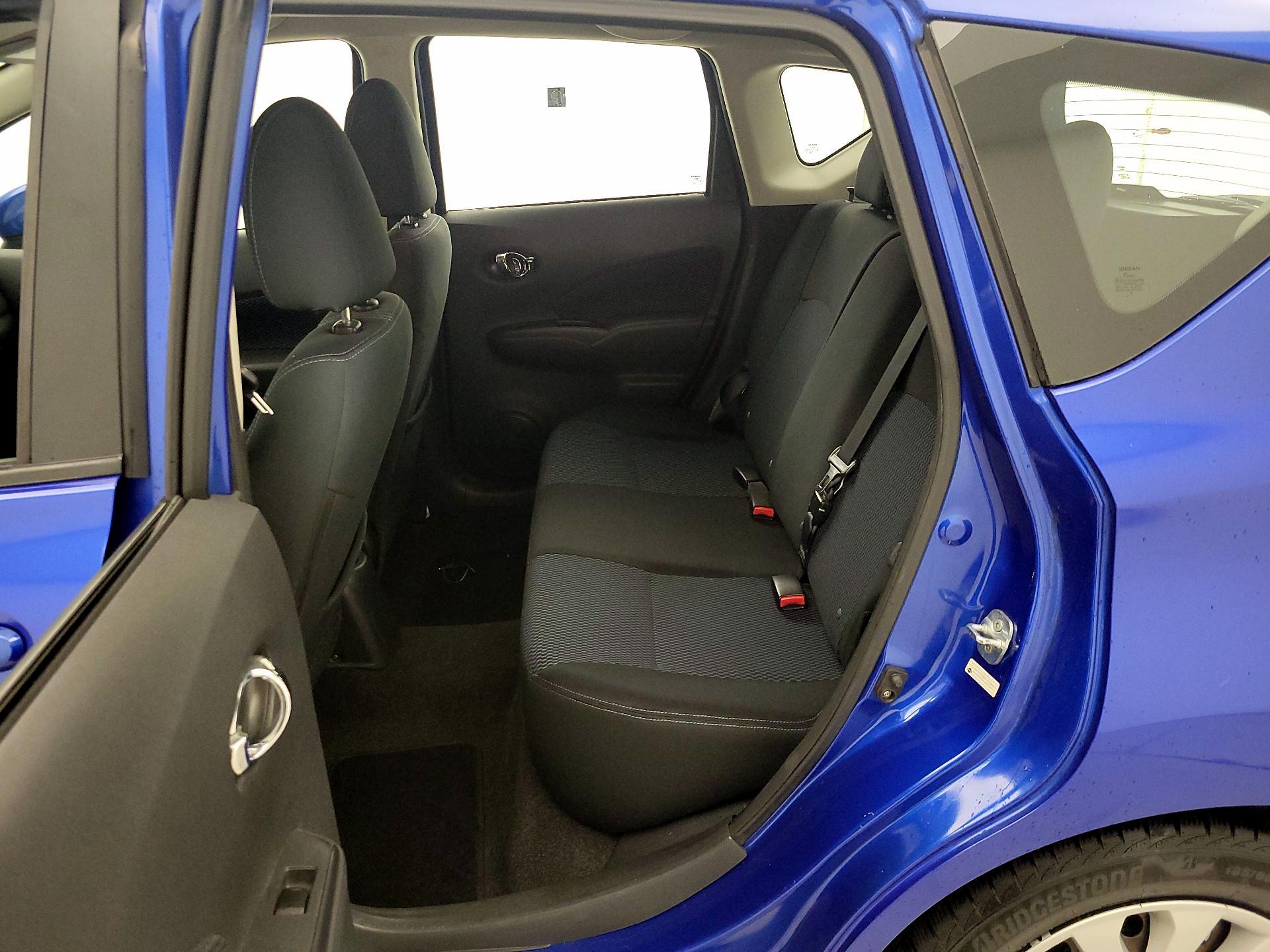 Thumbnail: 2015 Nissan Versa Note - 16