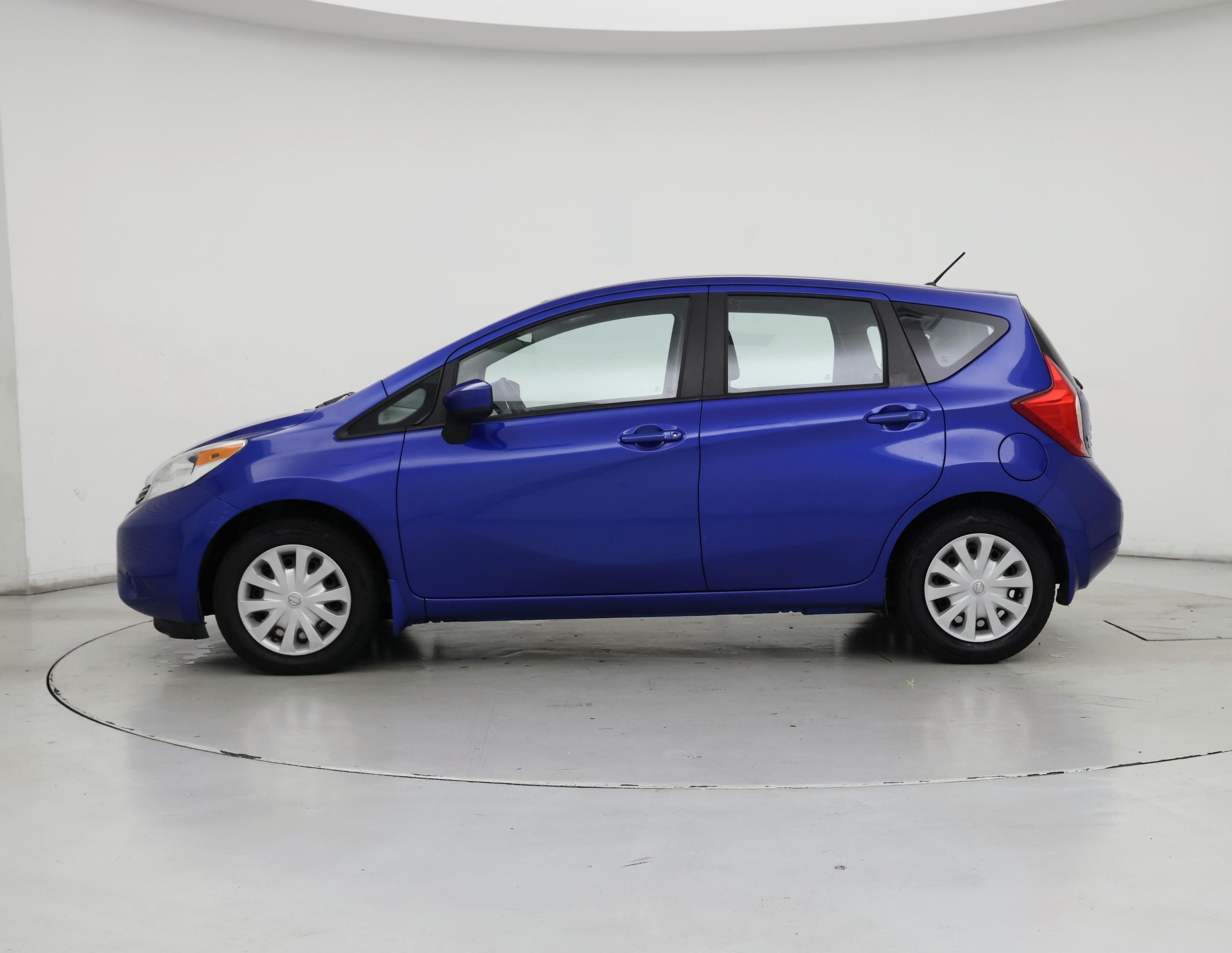 Thumbnail: 2015 Nissan Versa Note - 3