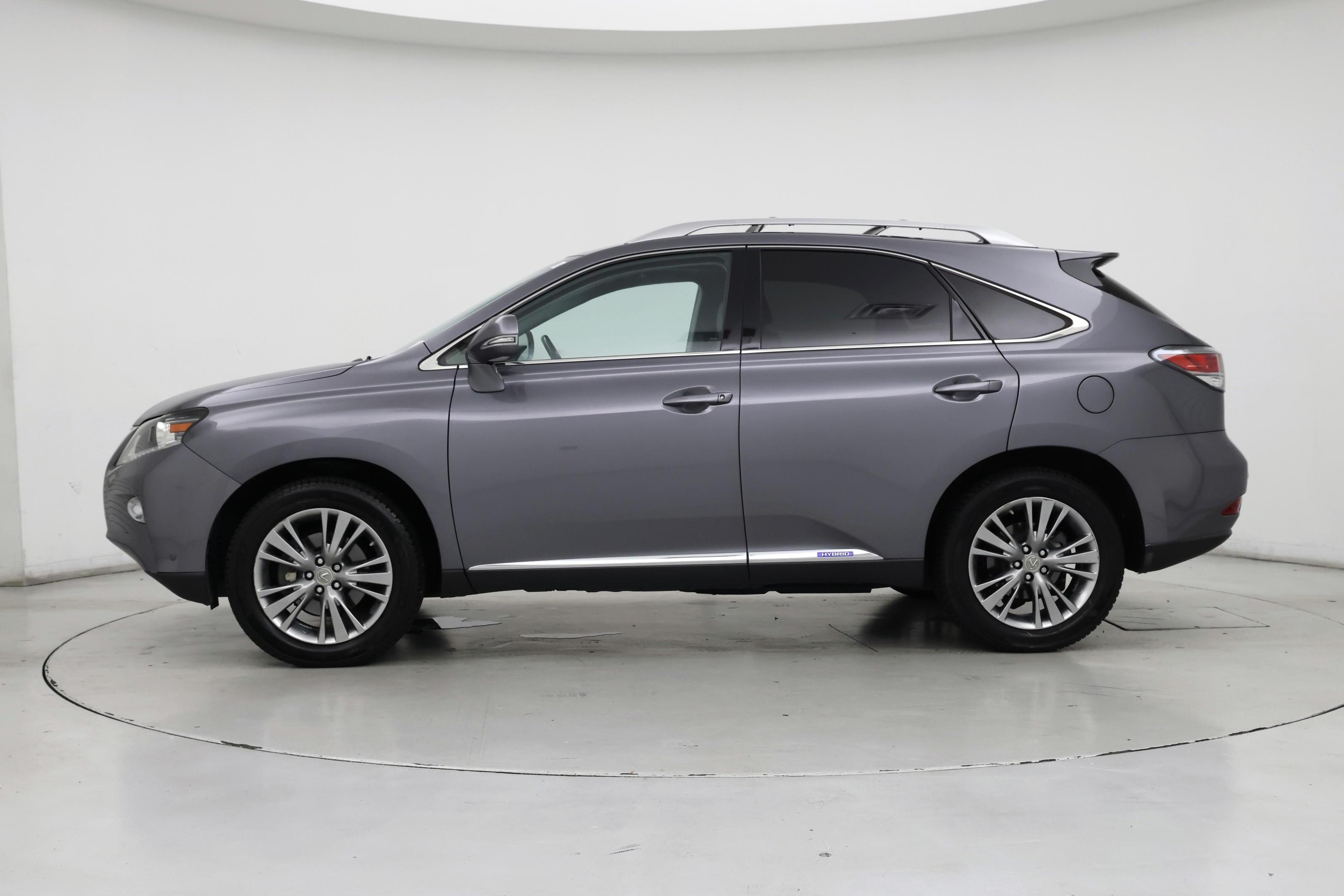 Thumbnail: 2013 Lexus RX - 3