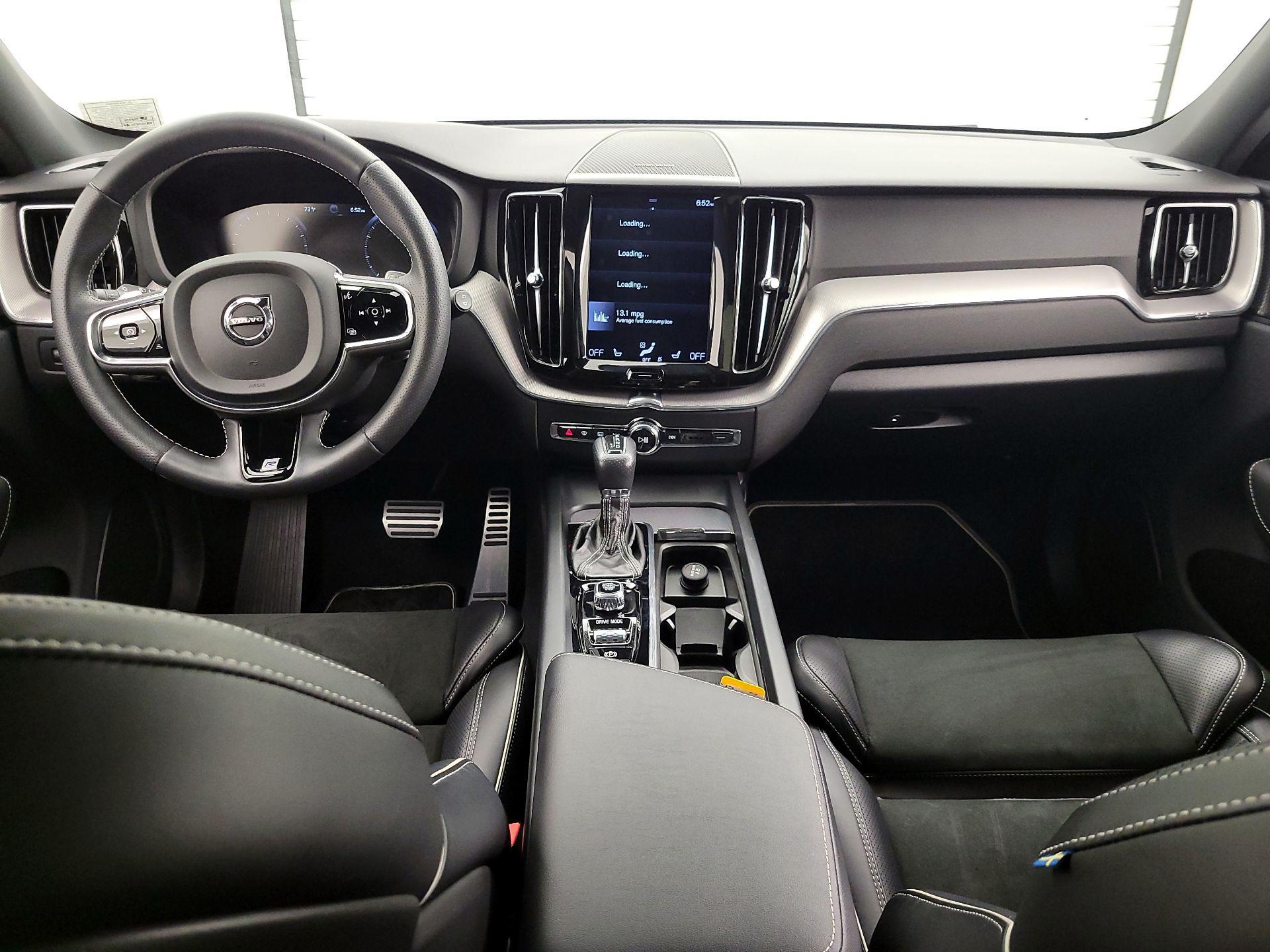 Thumbnail: 2019 Volvo XC60 - 9