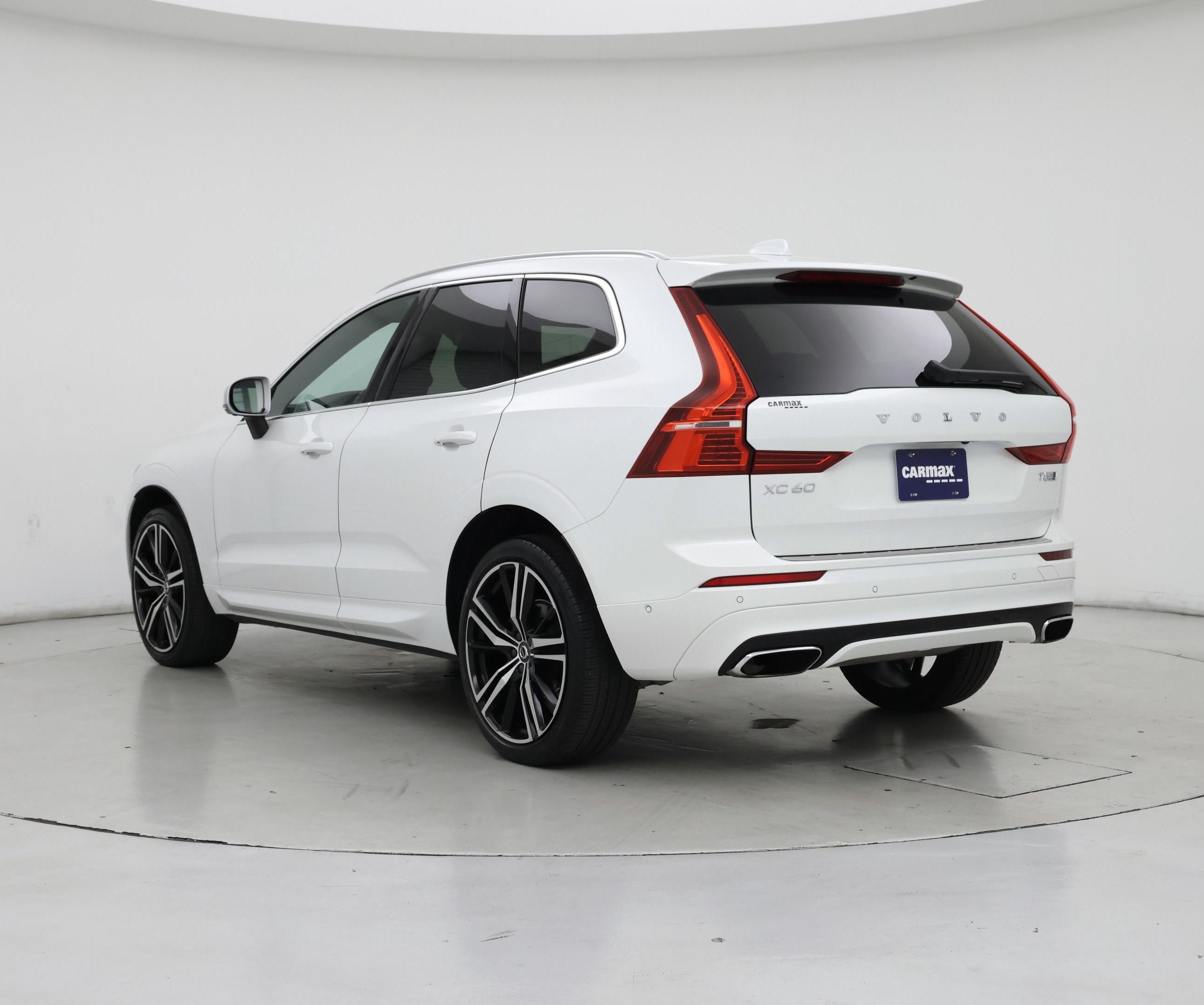 Thumbnail: 2019 Volvo XC60 - 2