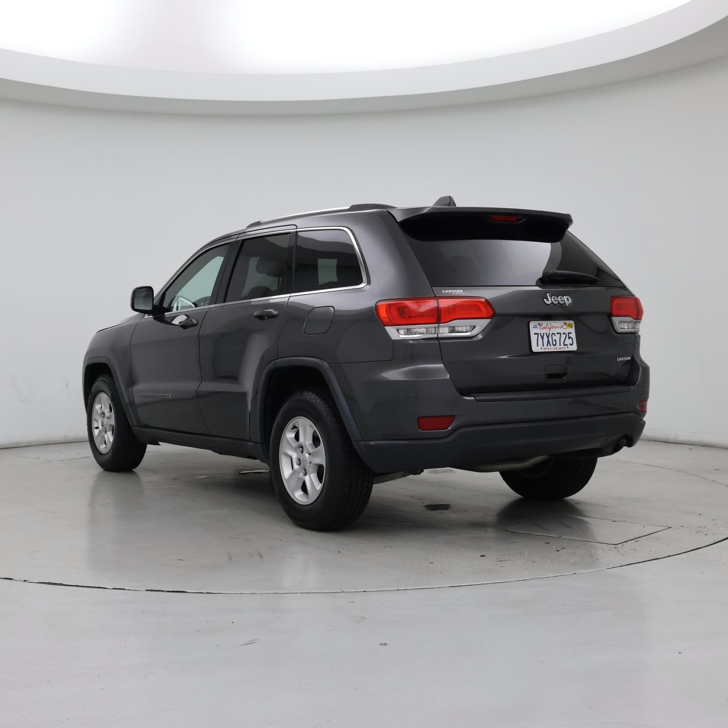 Thumbnail: 2017 Jeep Grand Cherokee - 2