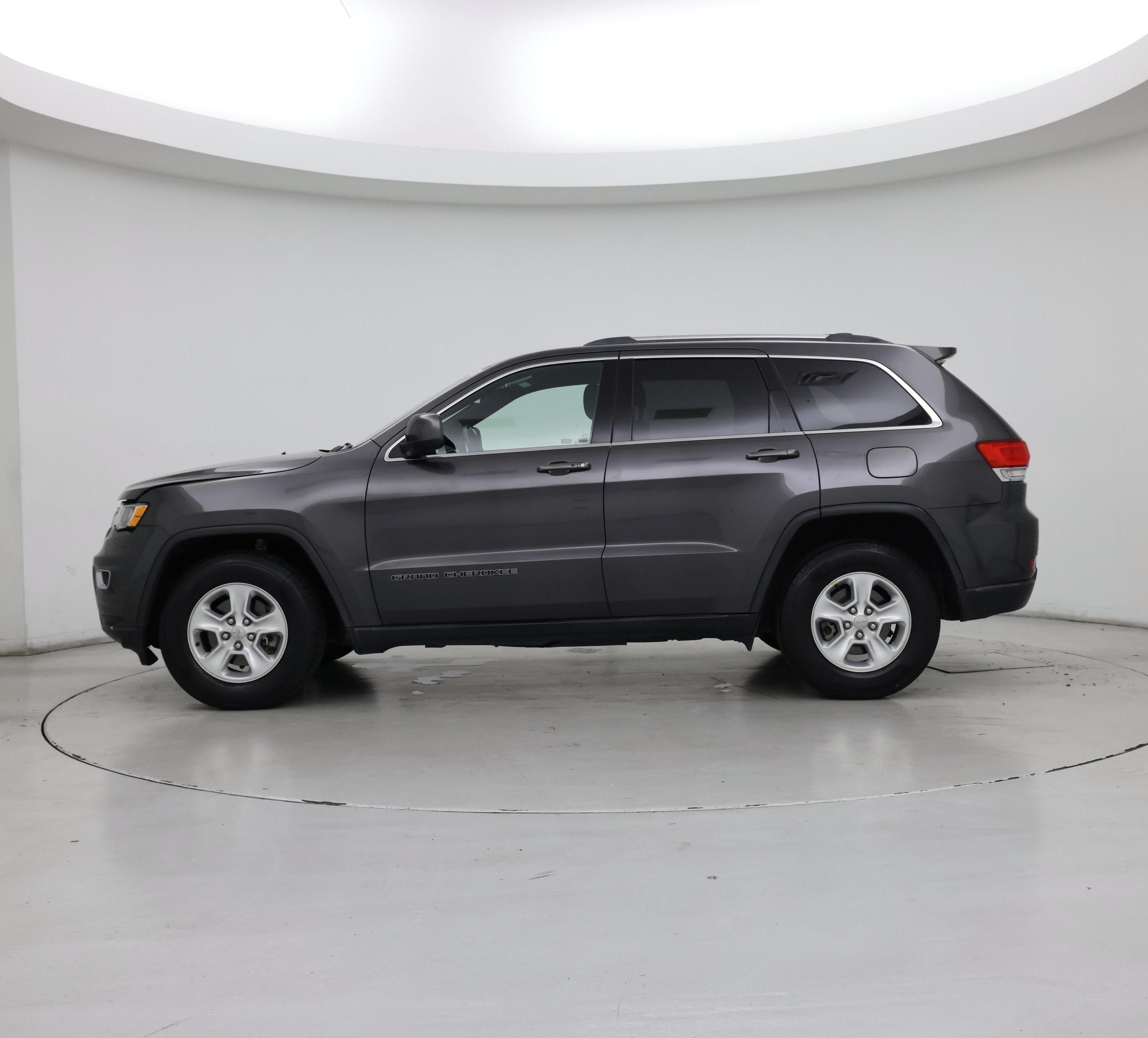 Thumbnail: 2017 Jeep Grand Cherokee - 3