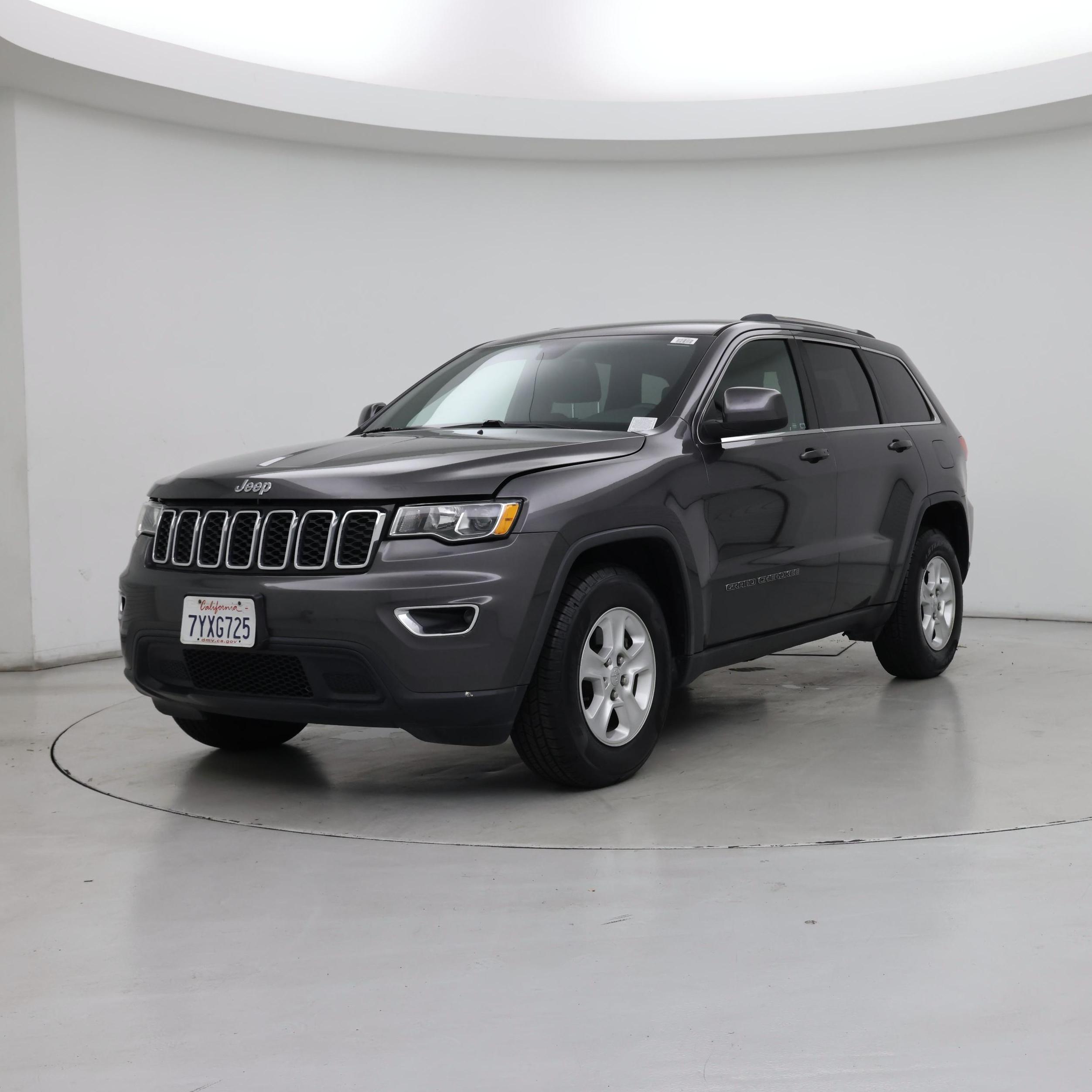 Thumbnail: 2017 Jeep Grand Cherokee - 4