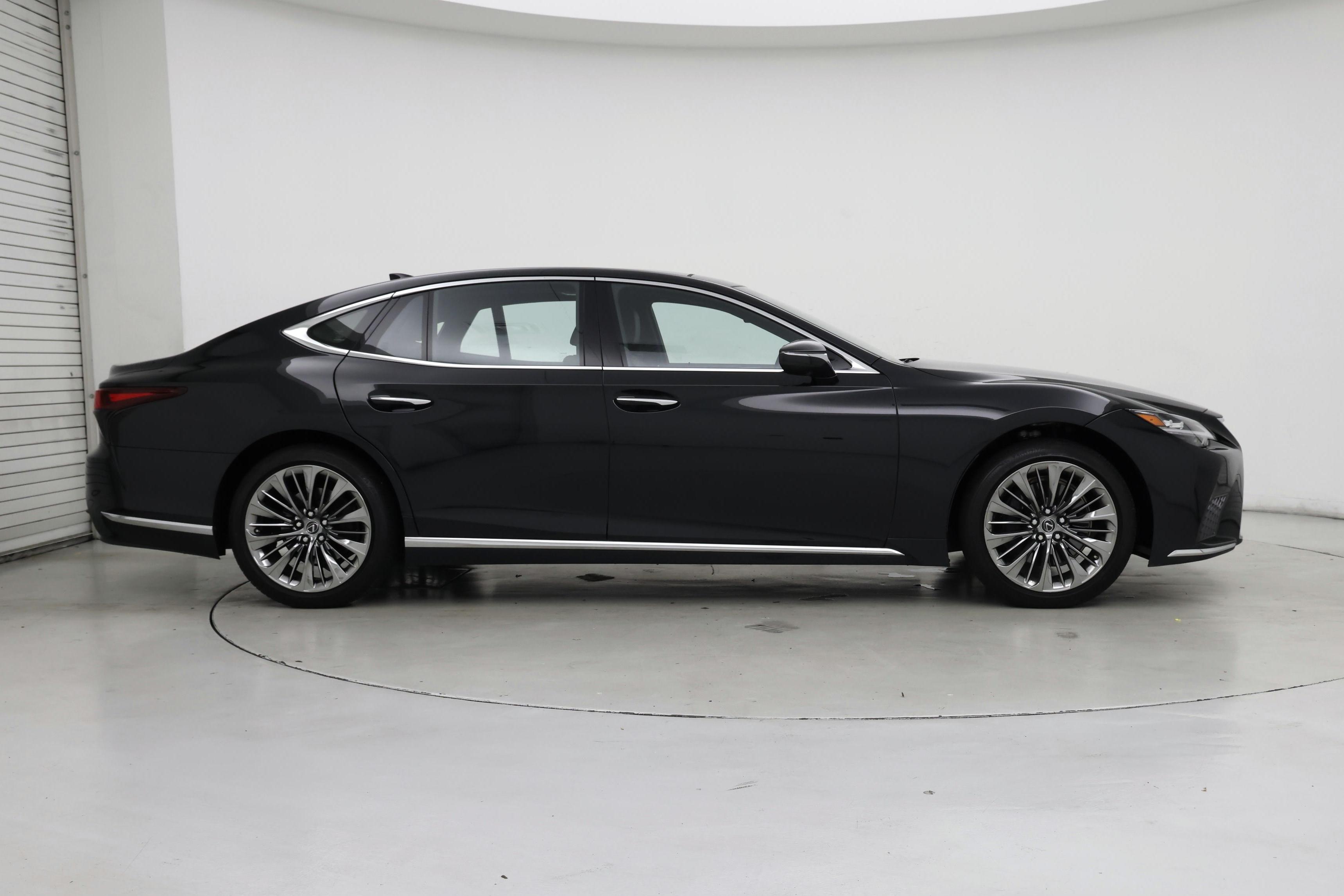 Thumbnail: 2022 Lexus LS - 7