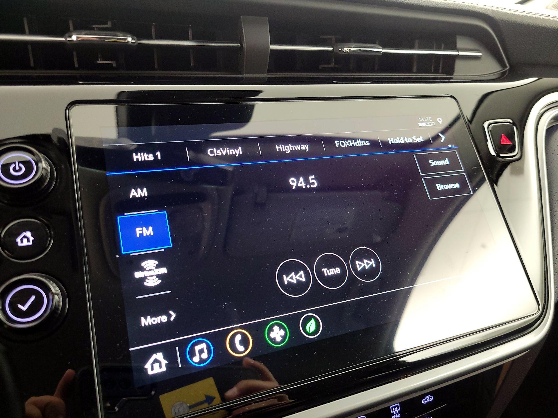 Thumbnail: 2023 Chevrolet Bolt EUV - 15