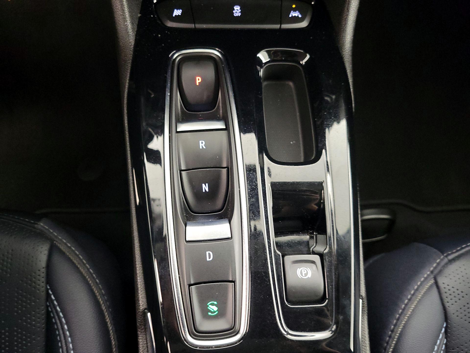 Thumbnail: 2023 Chevrolet Bolt EUV - 17