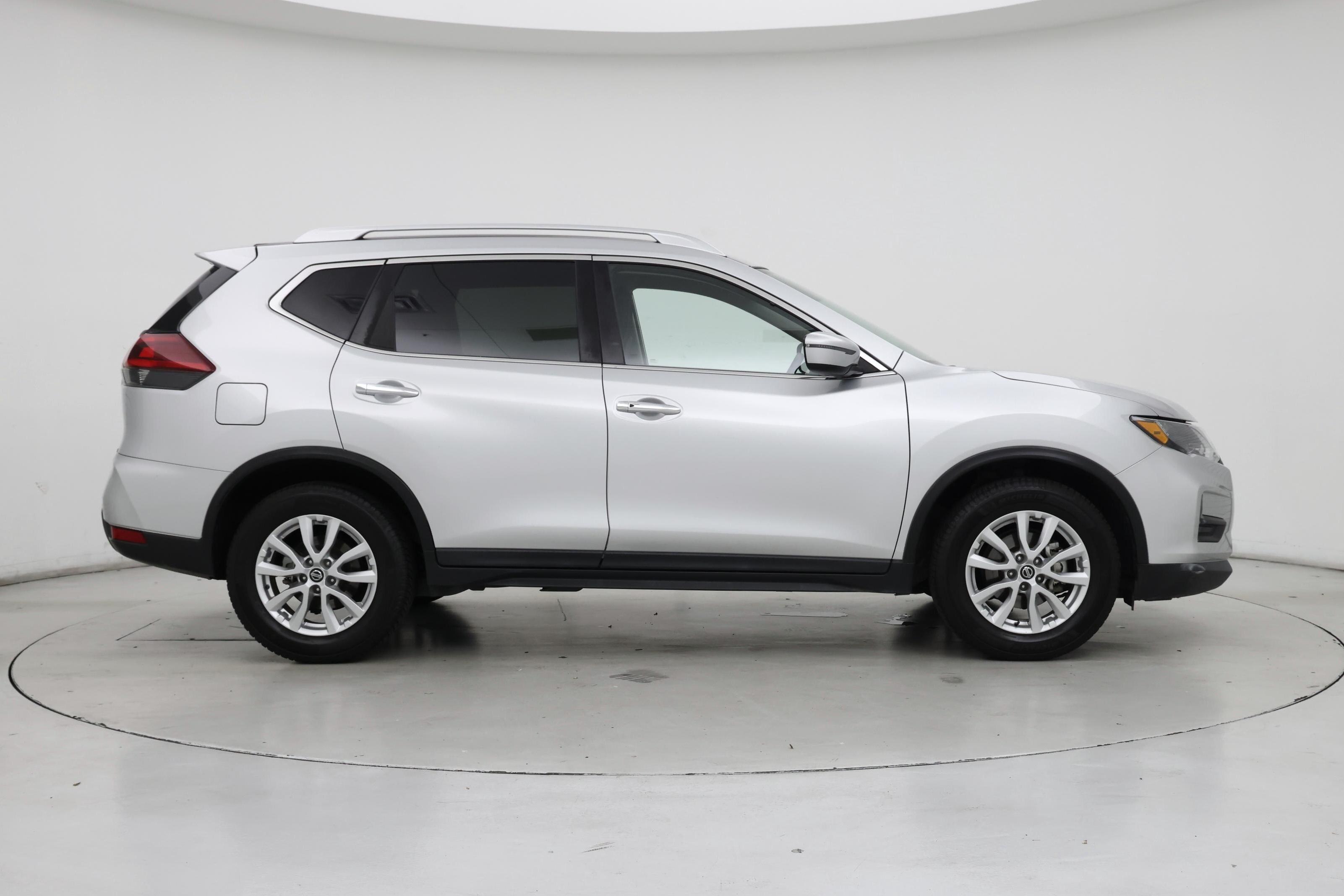 Thumbnail: 2020 Nissan Rogue - 7