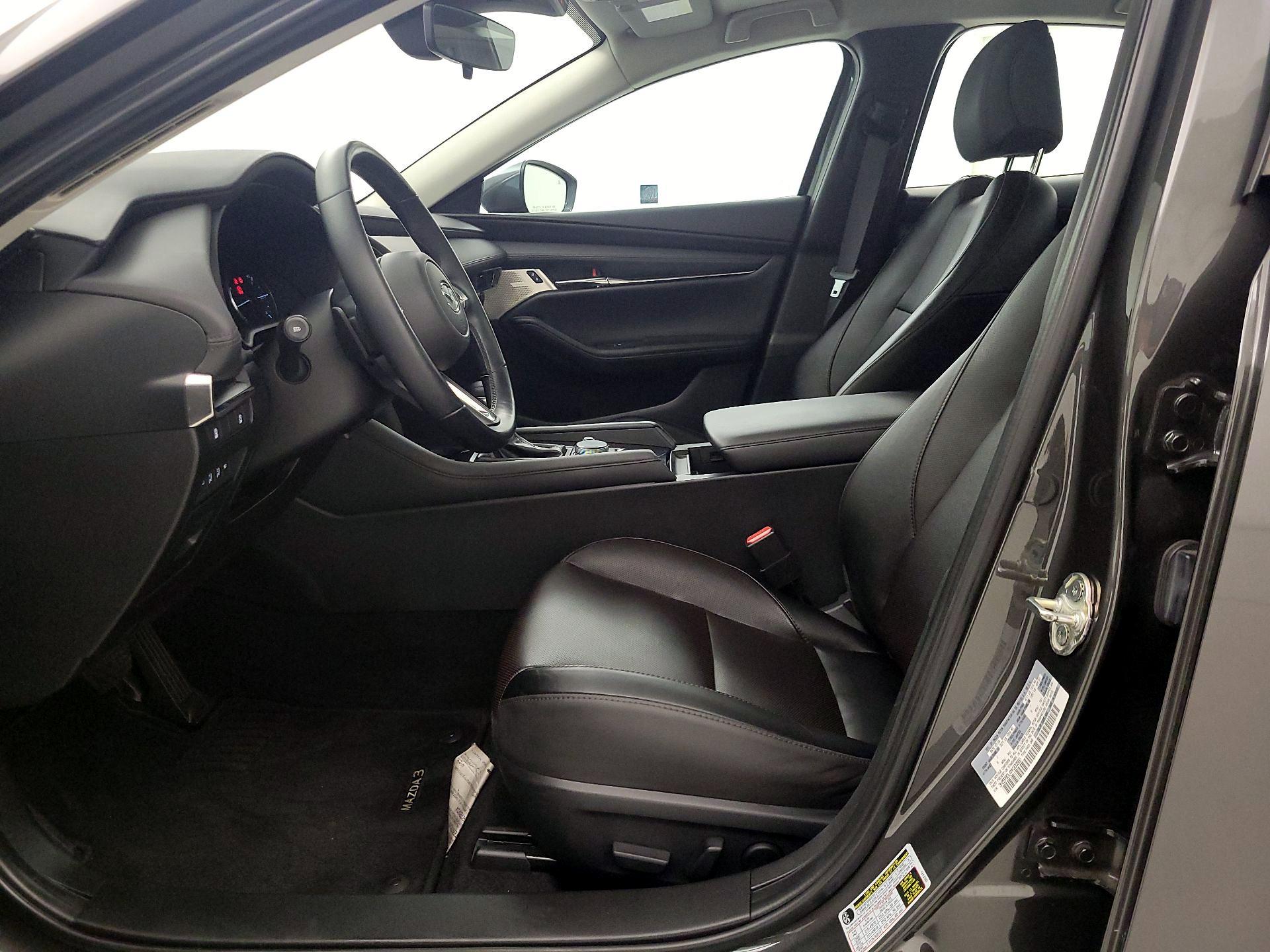 Thumbnail: 2021 Mazda Mazda3 - 11
