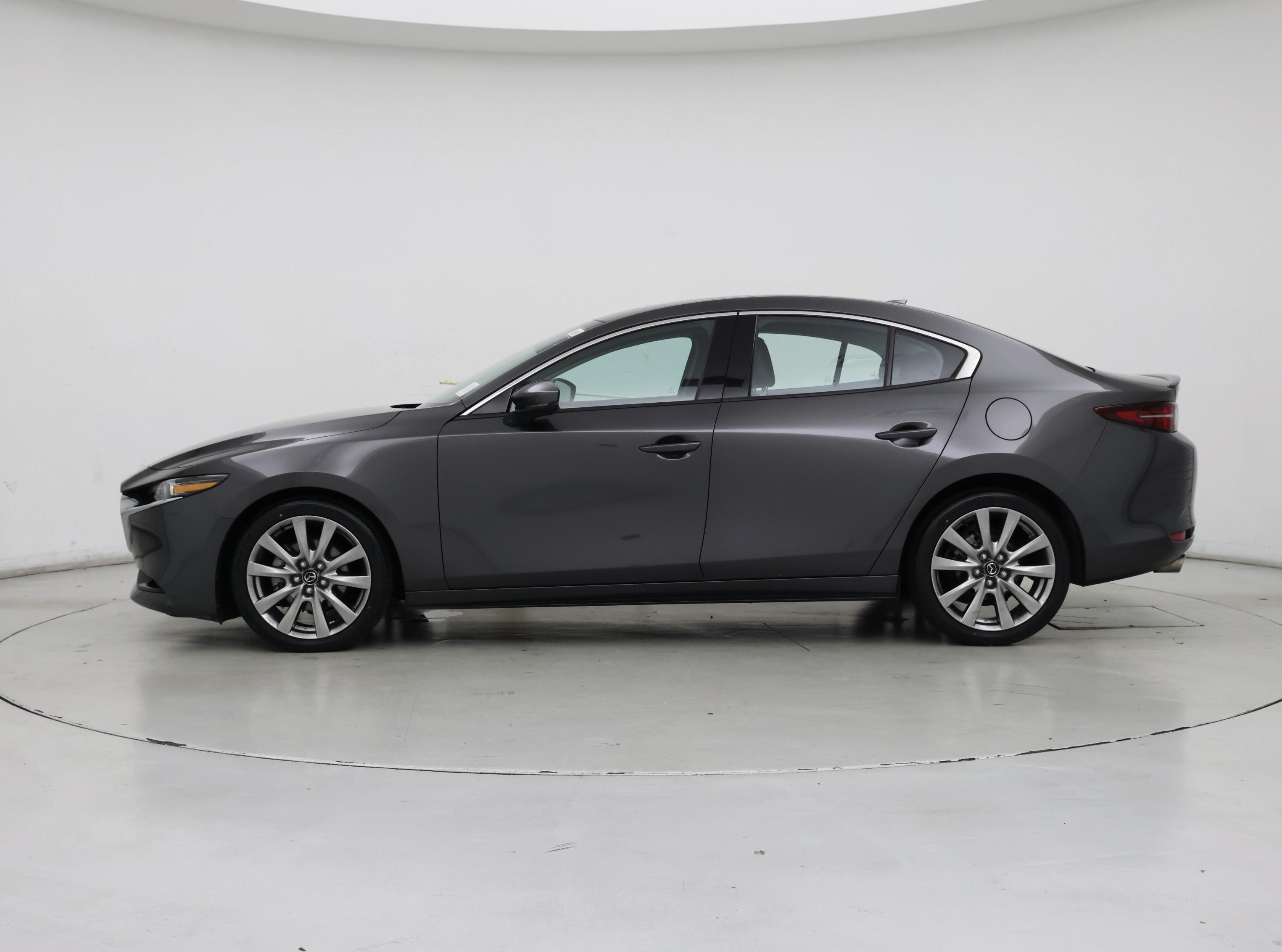 Thumbnail: 2021 Mazda Mazda3 - 3