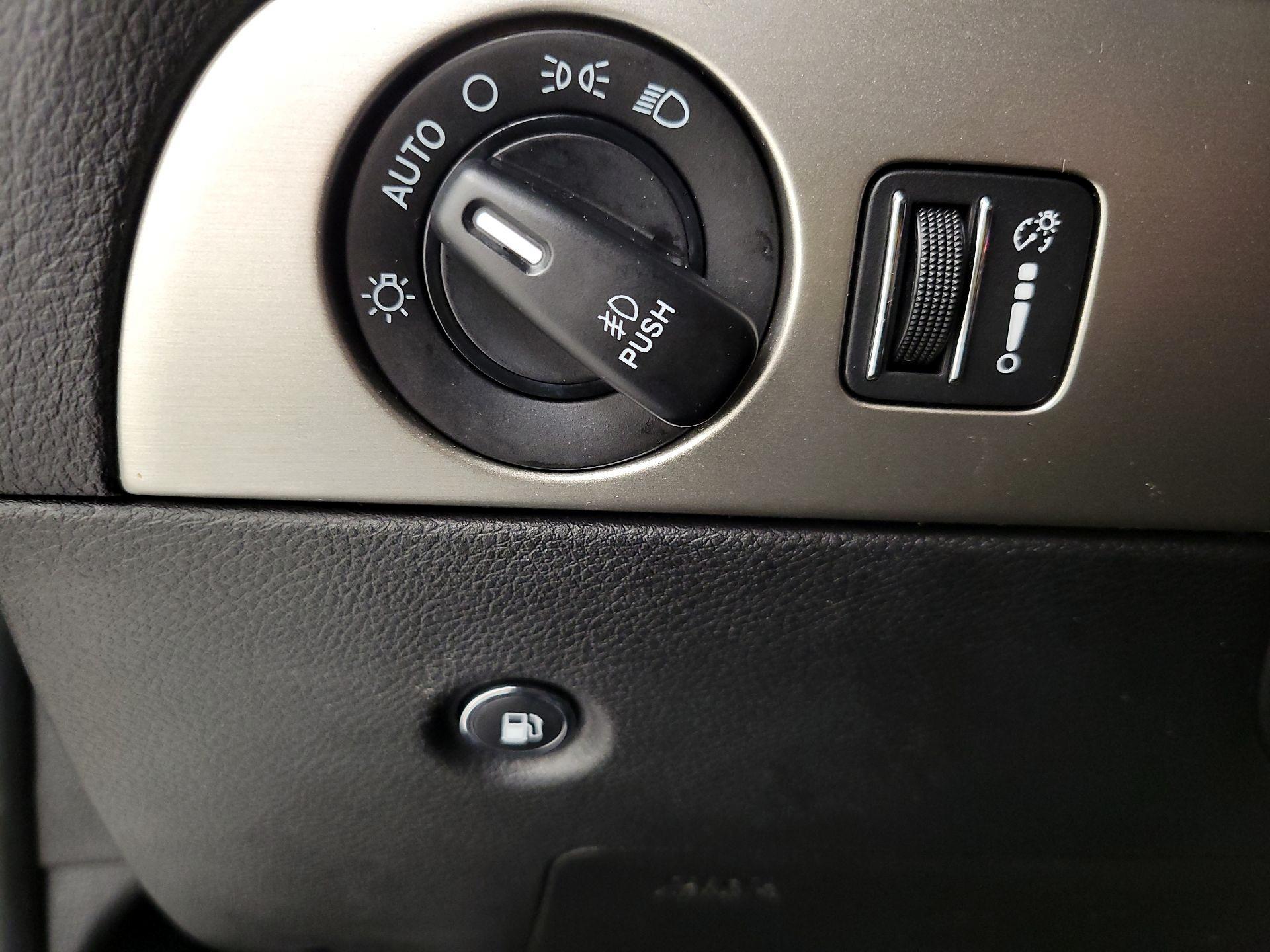Thumbnail: 2019 Dodge Durango - 13