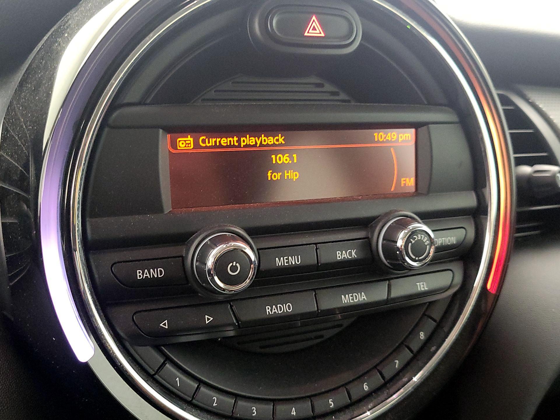 Thumbnail: 2015 MINI Cooper Hardtop - 14