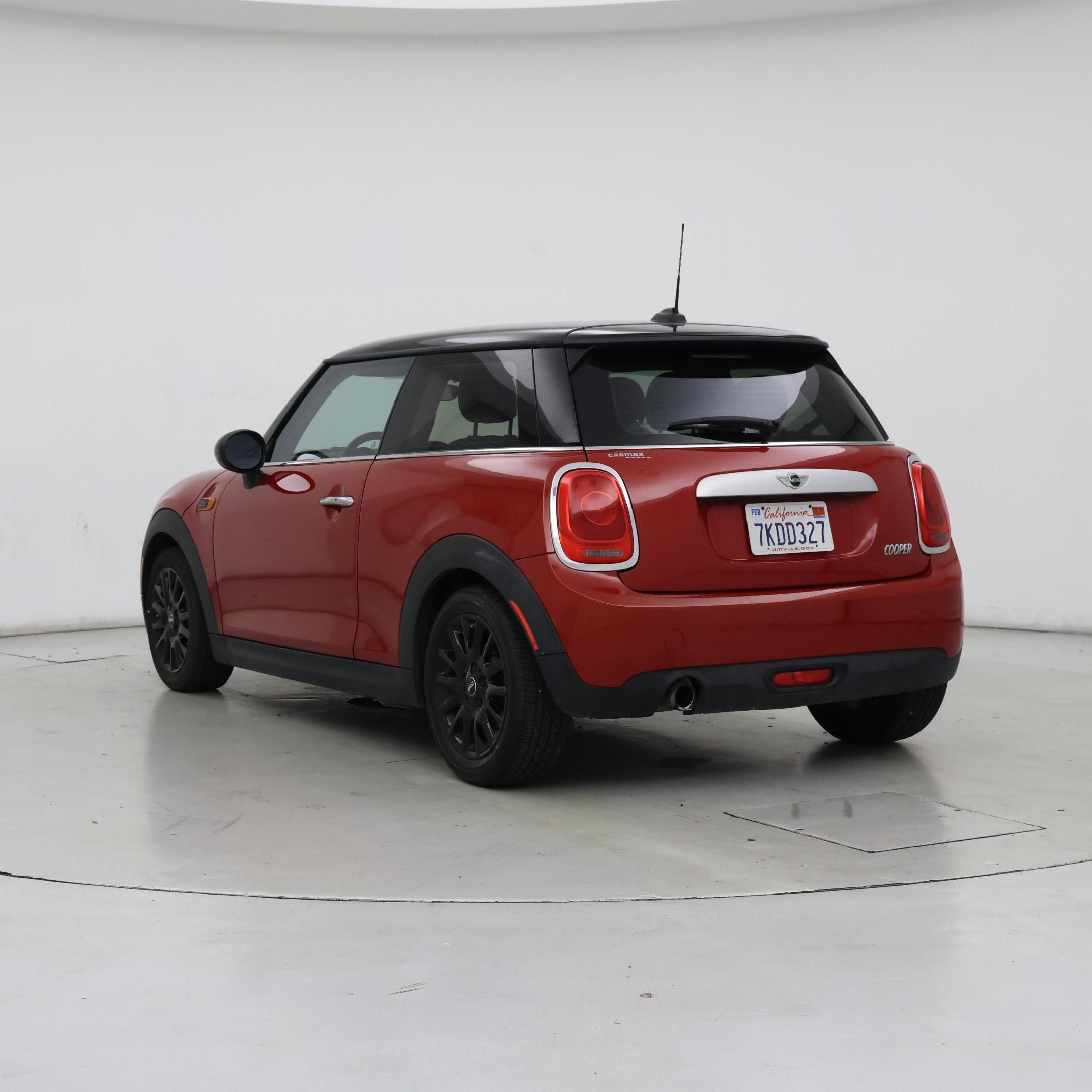 Thumbnail: 2015 MINI Cooper Hardtop - 2