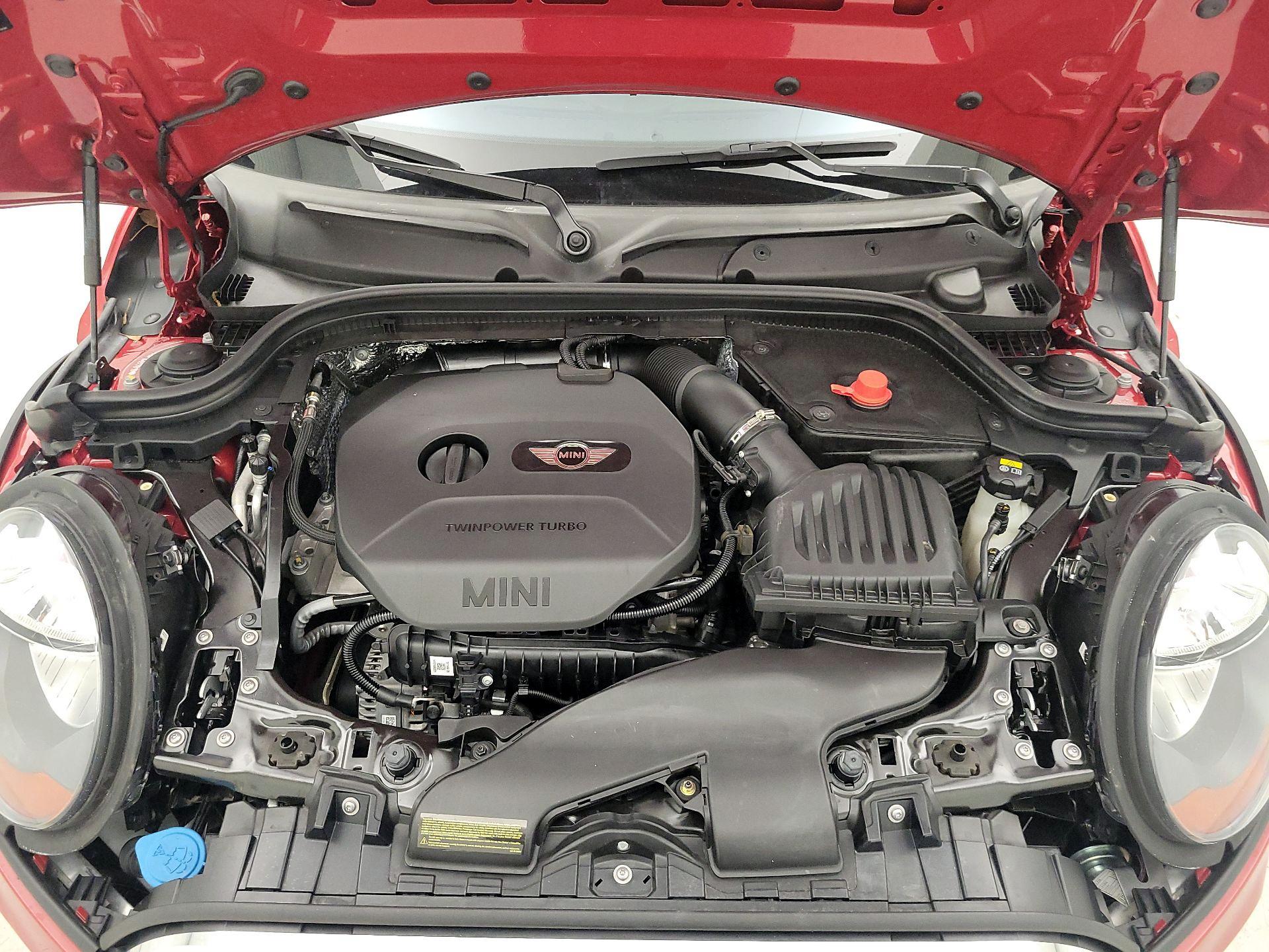 Thumbnail: 2015 MINI Cooper Hardtop - 19