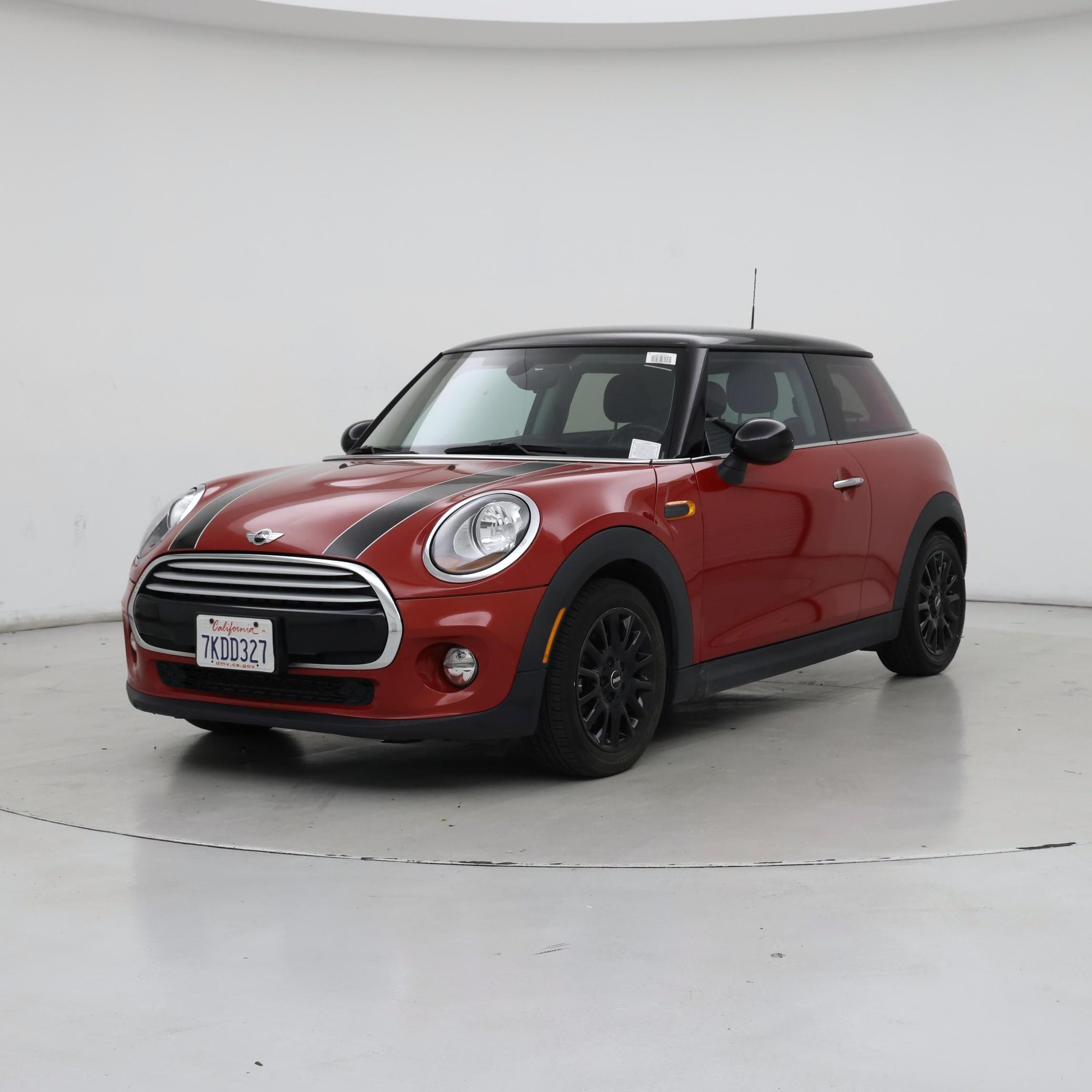 Thumbnail: 2015 MINI Cooper Hardtop - 4
