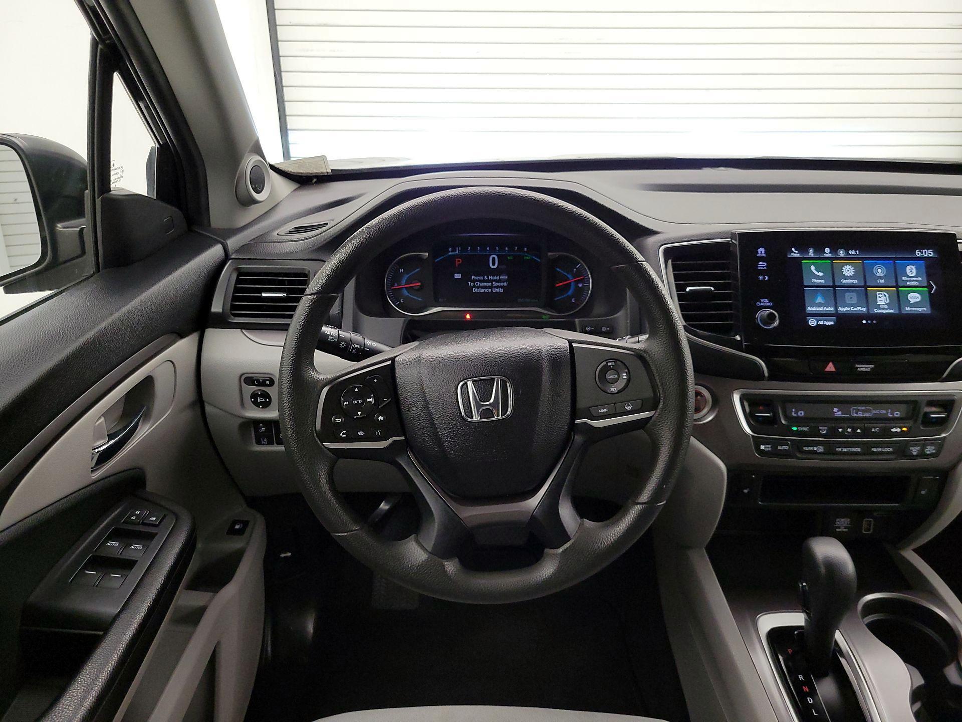Thumbnail: 2019 Honda Pilot - 10