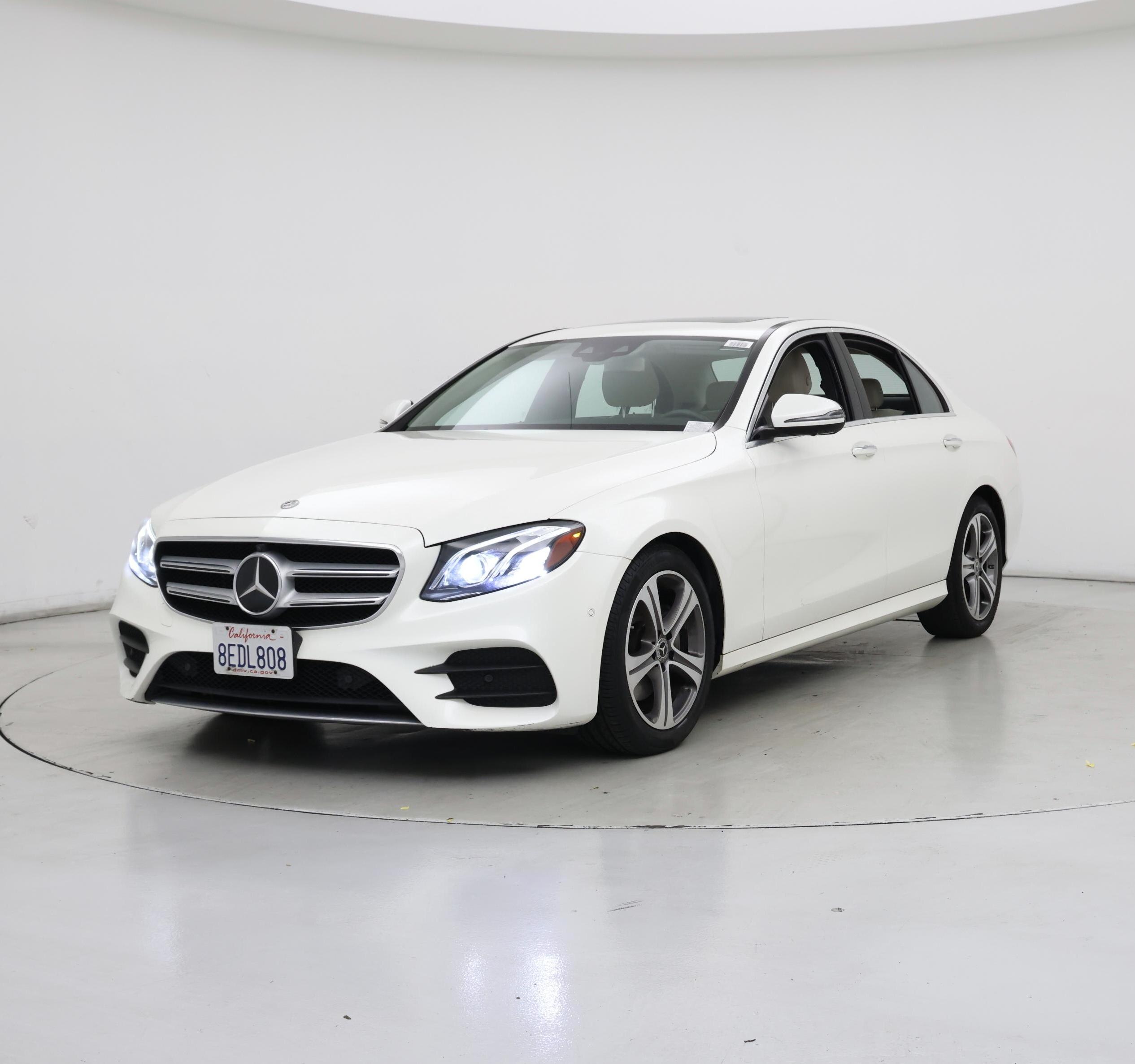 Thumbnail: 2018 Mercedes-Benz E-Class - 4