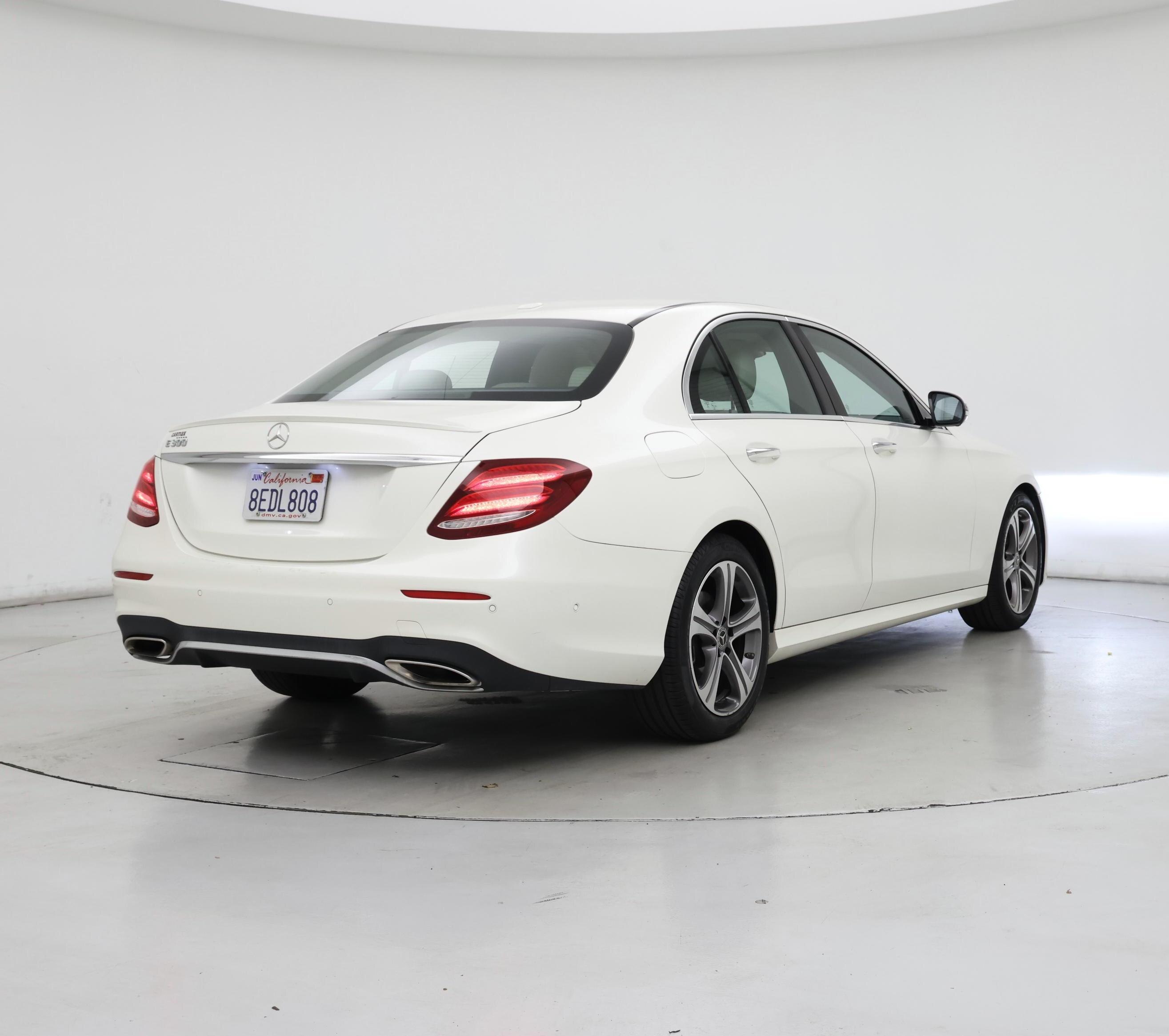 Thumbnail: 2018 Mercedes-Benz E-Class - 8