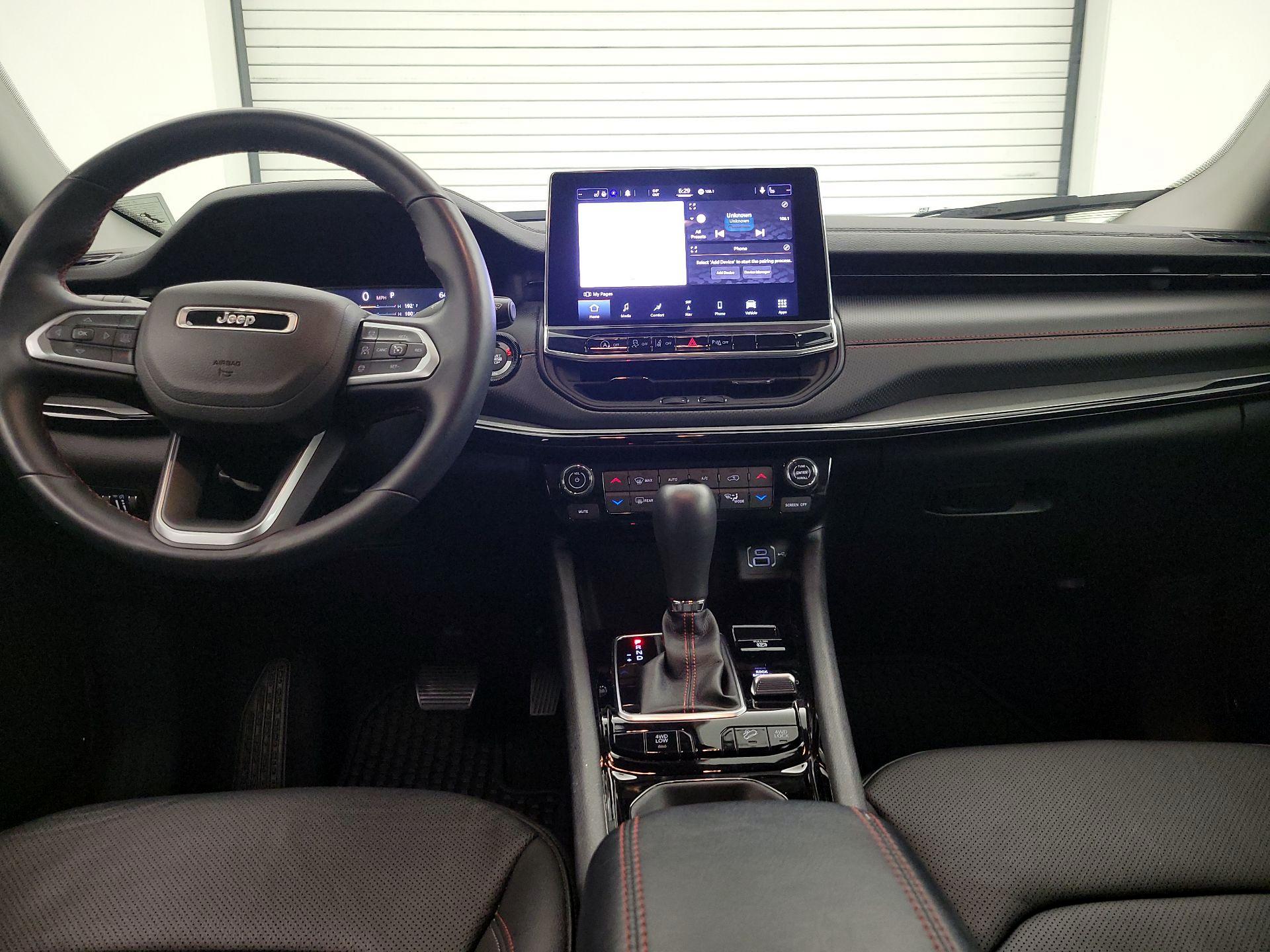 Thumbnail: 2022 Jeep Compass - 9
