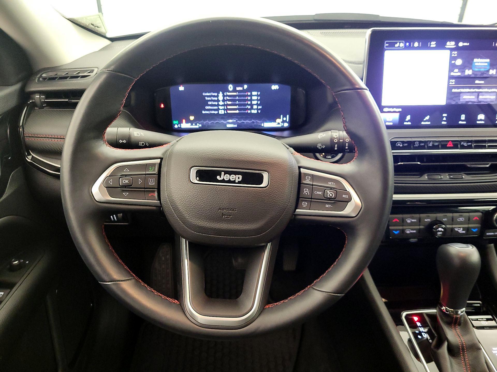 Thumbnail: 2022 Jeep Compass - 10