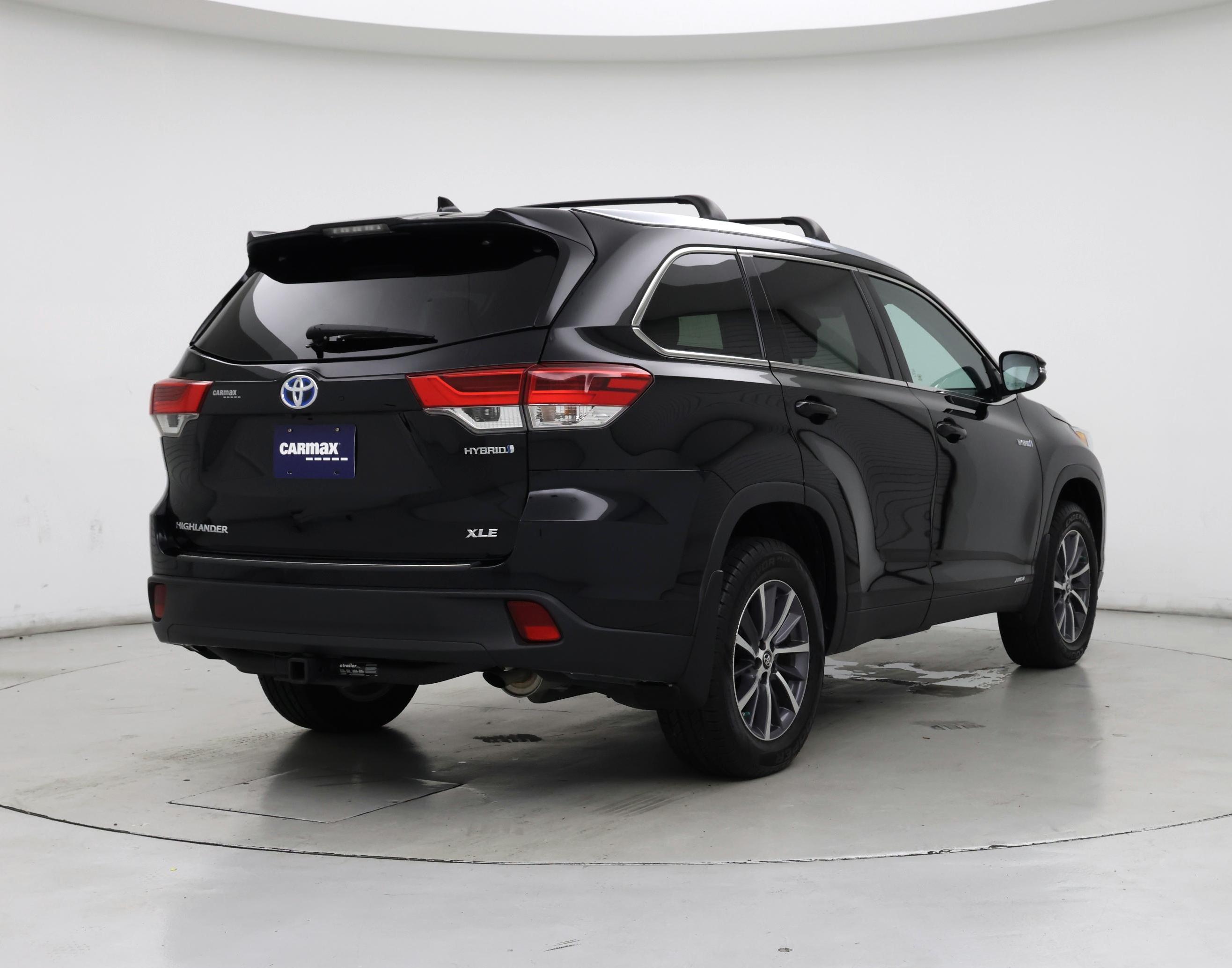 Thumbnail: 2019 Toyota Highlander - 8