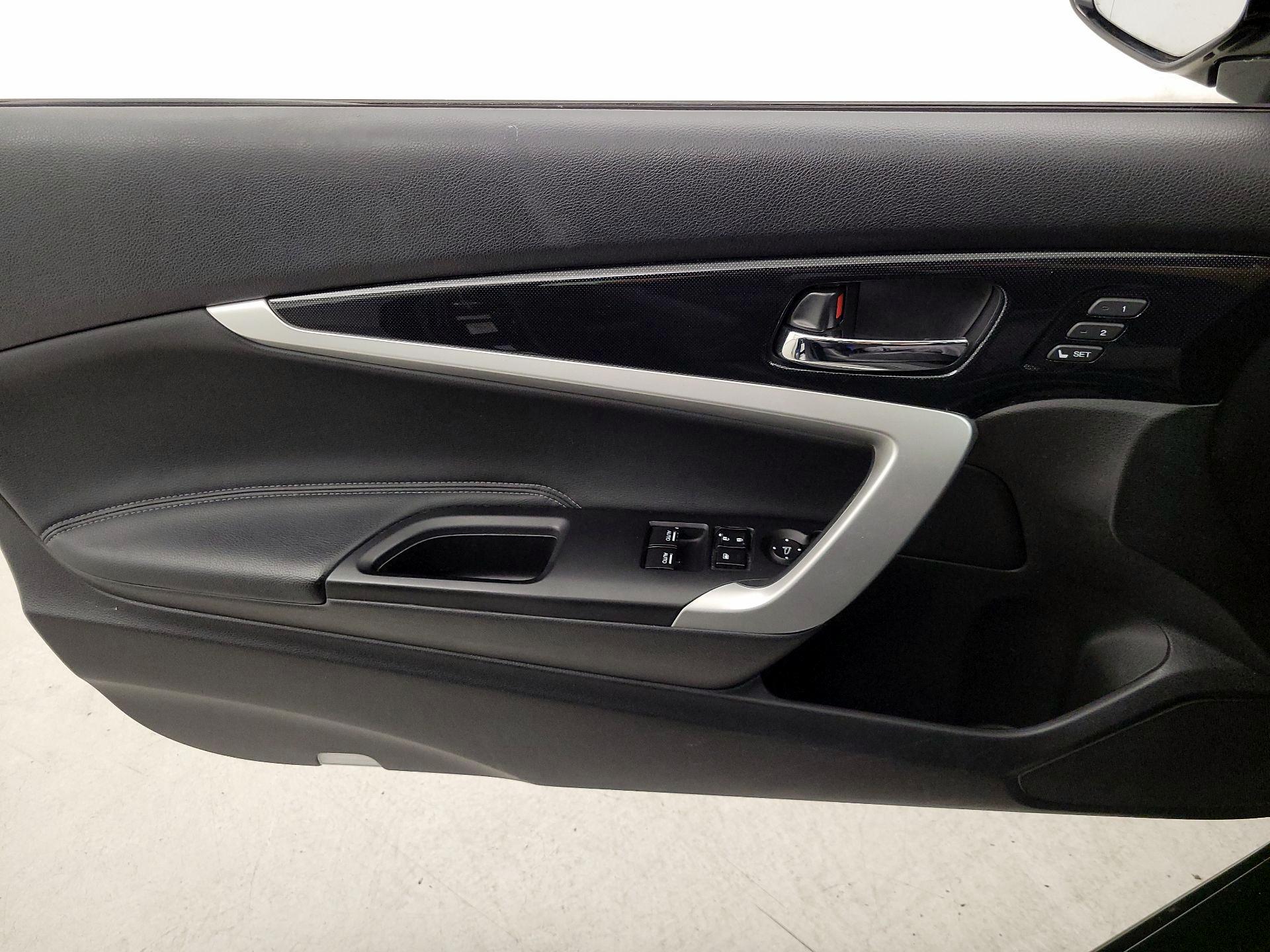 Thumbnail: 2013 Honda Accord - 12