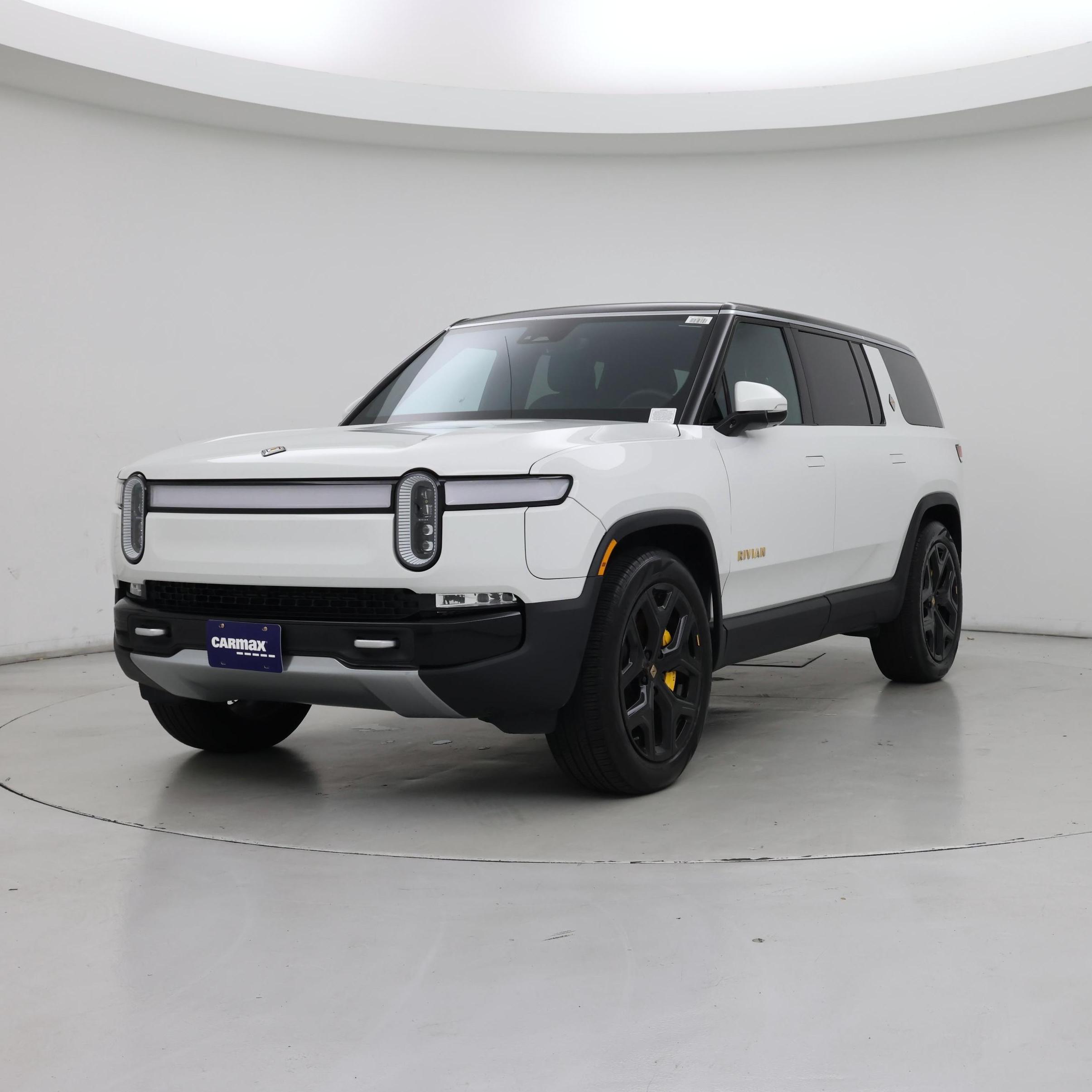 Thumbnail: 2024 Rivian R1S - 4