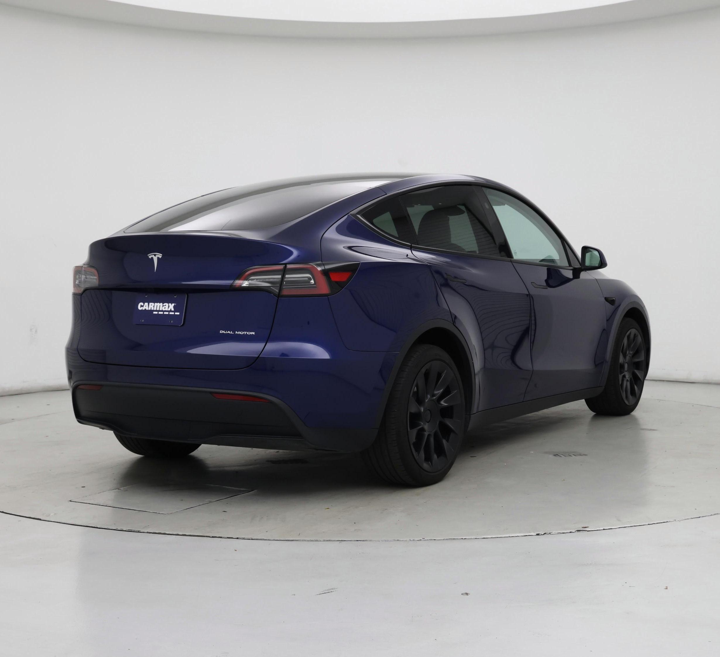 Thumbnail: 2023 Tesla Model Y - 8