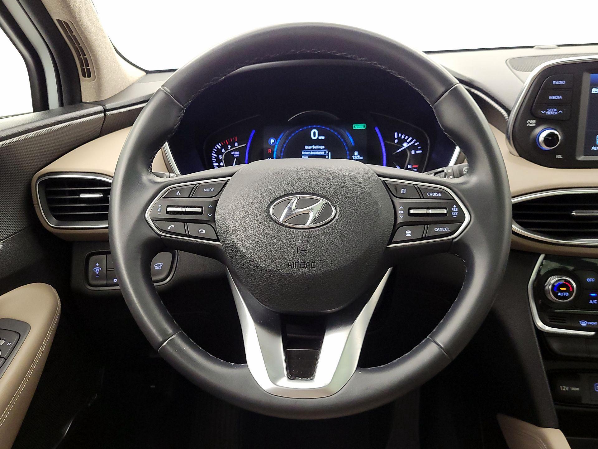 Thumbnail: 2019 Hyundai Santa Fe - 10