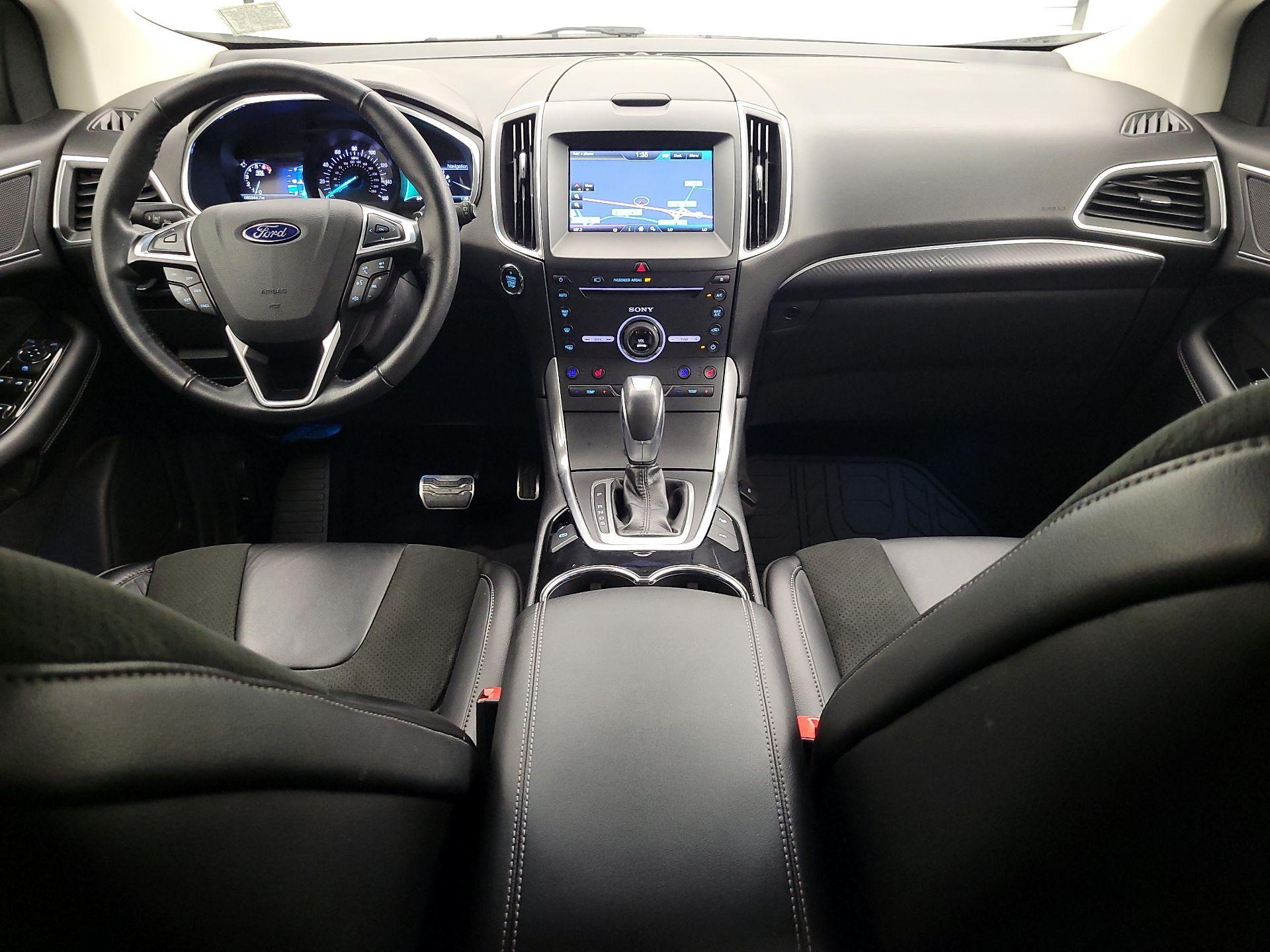 Thumbnail: 2015 Ford Edge - 9
