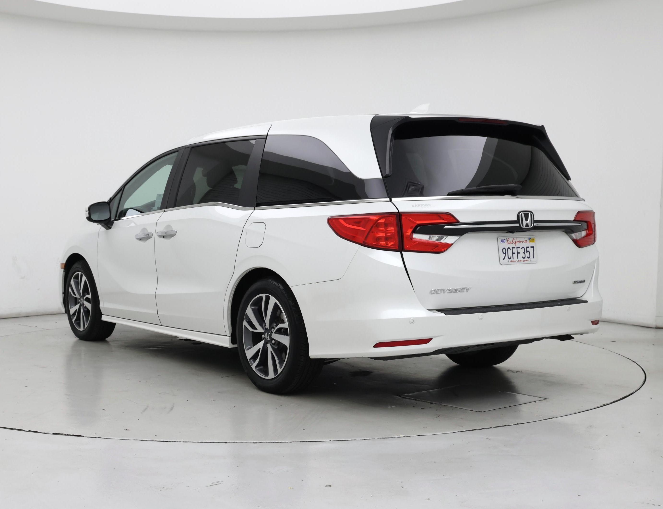 Thumbnail: 2023 Honda Odyssey - 2