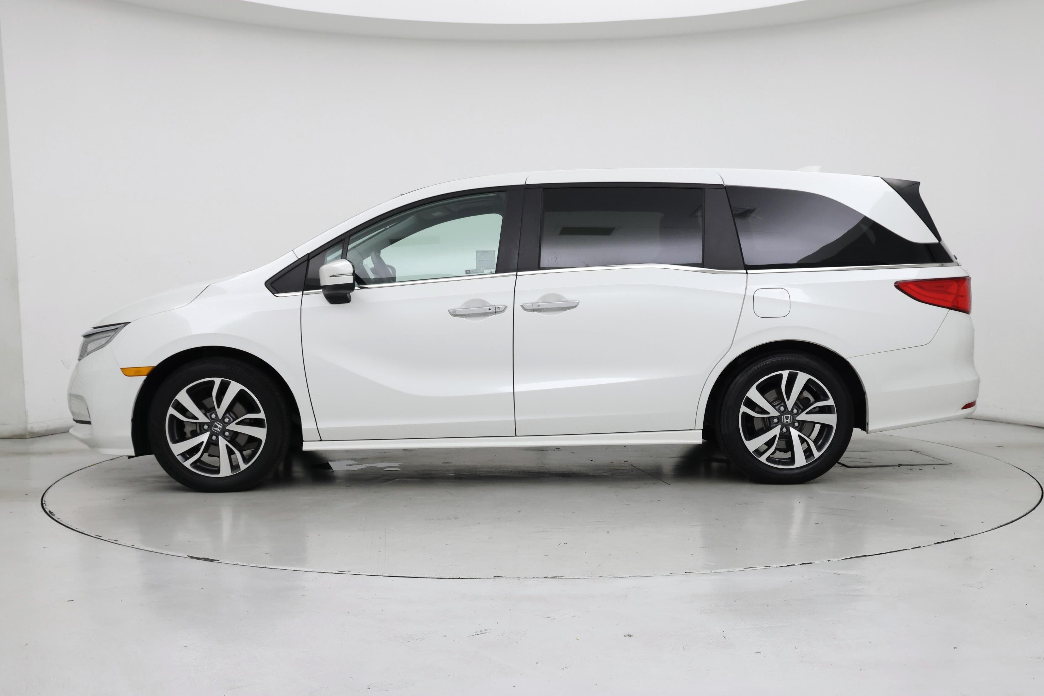 Thumbnail: 2023 Honda Odyssey - 3
